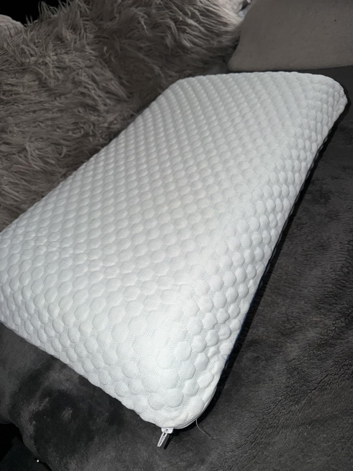 Weekender Cooling Gel Memory Foam Pillow for Sleeping – Standard Size, Ventilated Cooling Pillow for Side & Back Sleepers, Neck & Shoulder Support, Medium Firm, Washable Cover customer photo 2