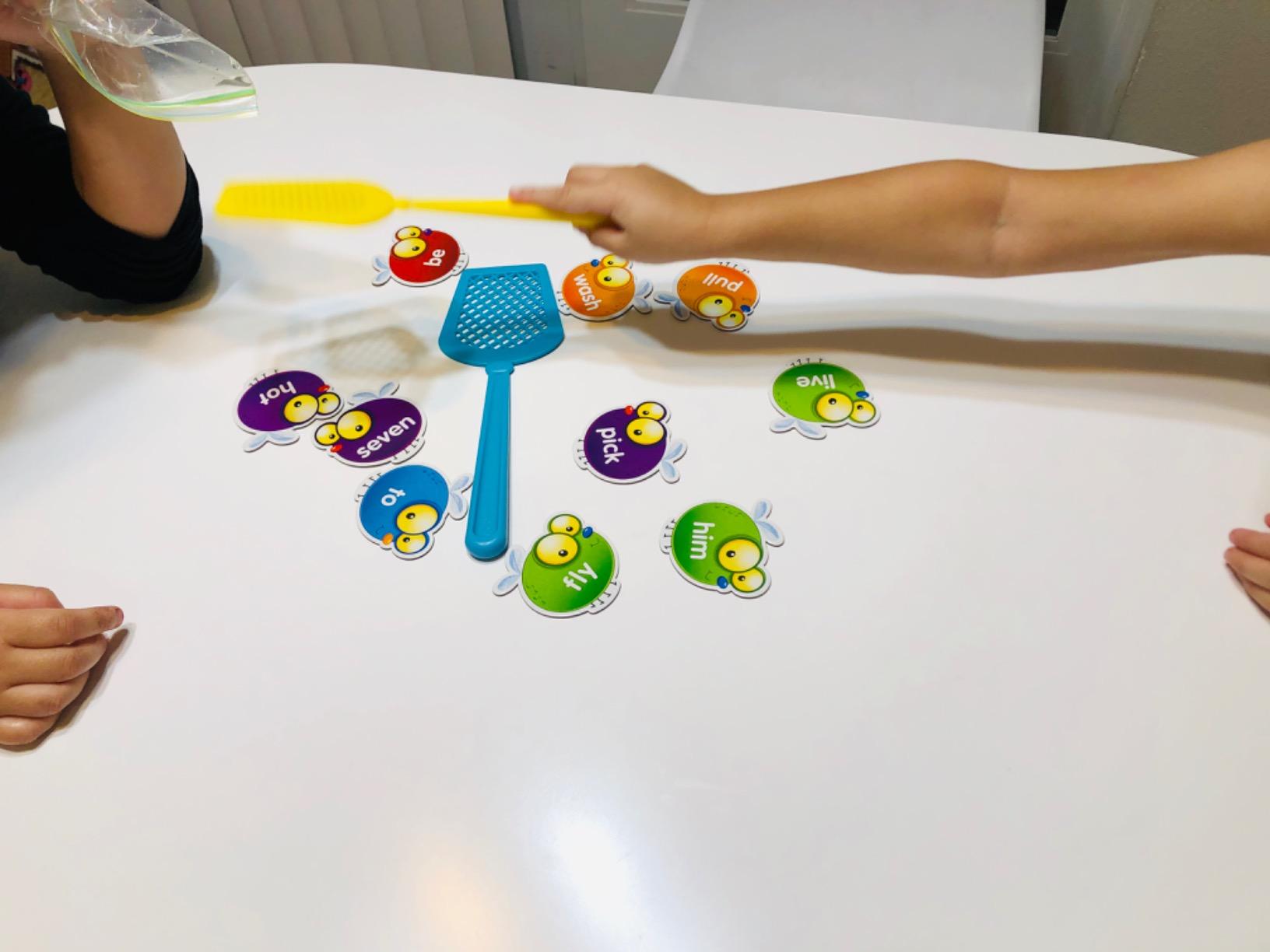 Learning Resources Sight Word Swat A Sight Words Game - Phonics Flash Cards, Board Games for Kids, Montessori Spelling, Homeschool, Classroom Must Haves, Teacher Supplies, Gifts for Boys and Girls customer photo 1
