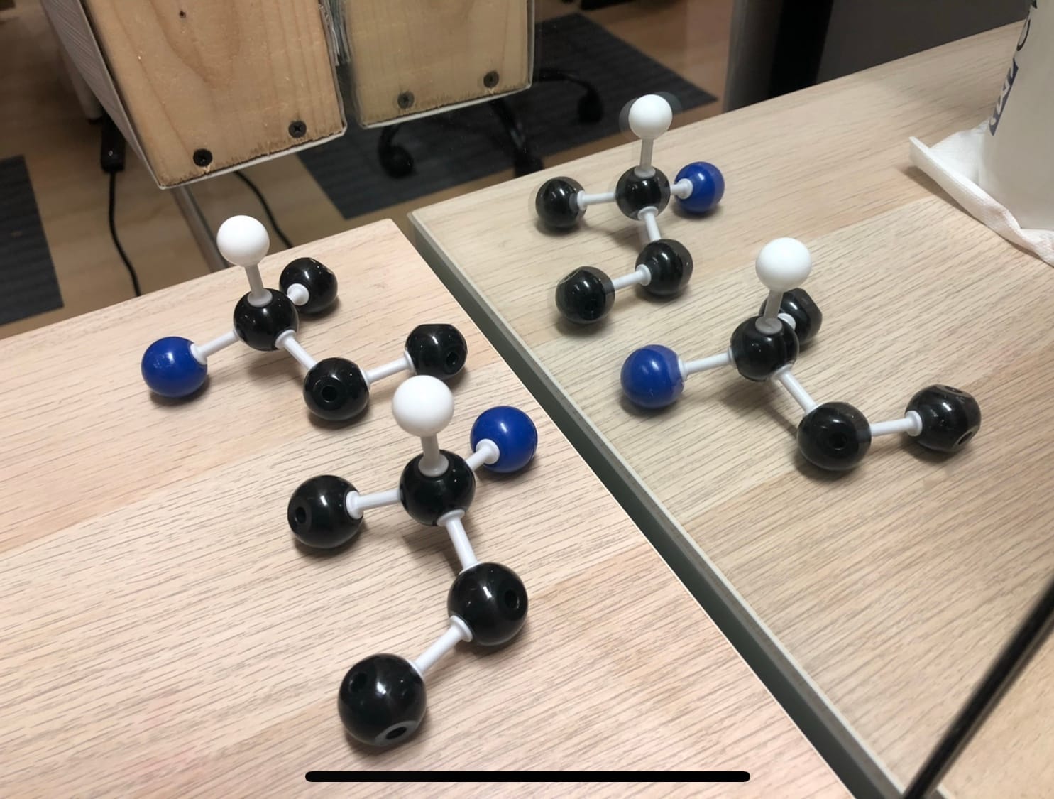 Lessons in Chemistry Model Kit - Old Nobby 239 Pc Molecular Set Organic Chemistry for Students - Complete Molecular Model Kit for STEM, Visualizing Atoms, Bonds and Structures customer photo 1