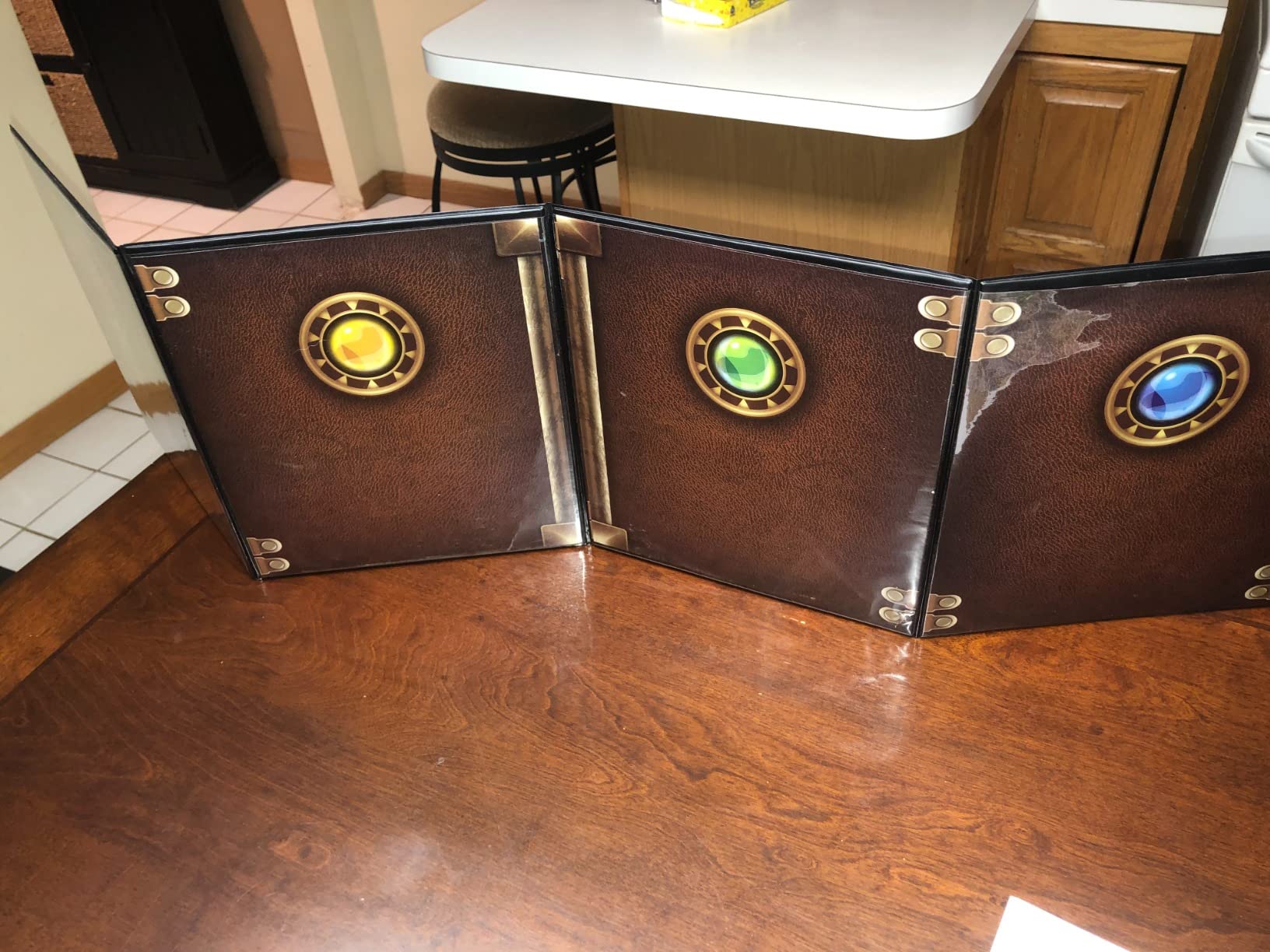 Stratagem The Master's Tome 4-Panel Customizable GM Screen with Free Inserts – Dry Erase, Dungeon & Game Master Accessory for Tabletop RPG Campaigns (Green) customer photo 2