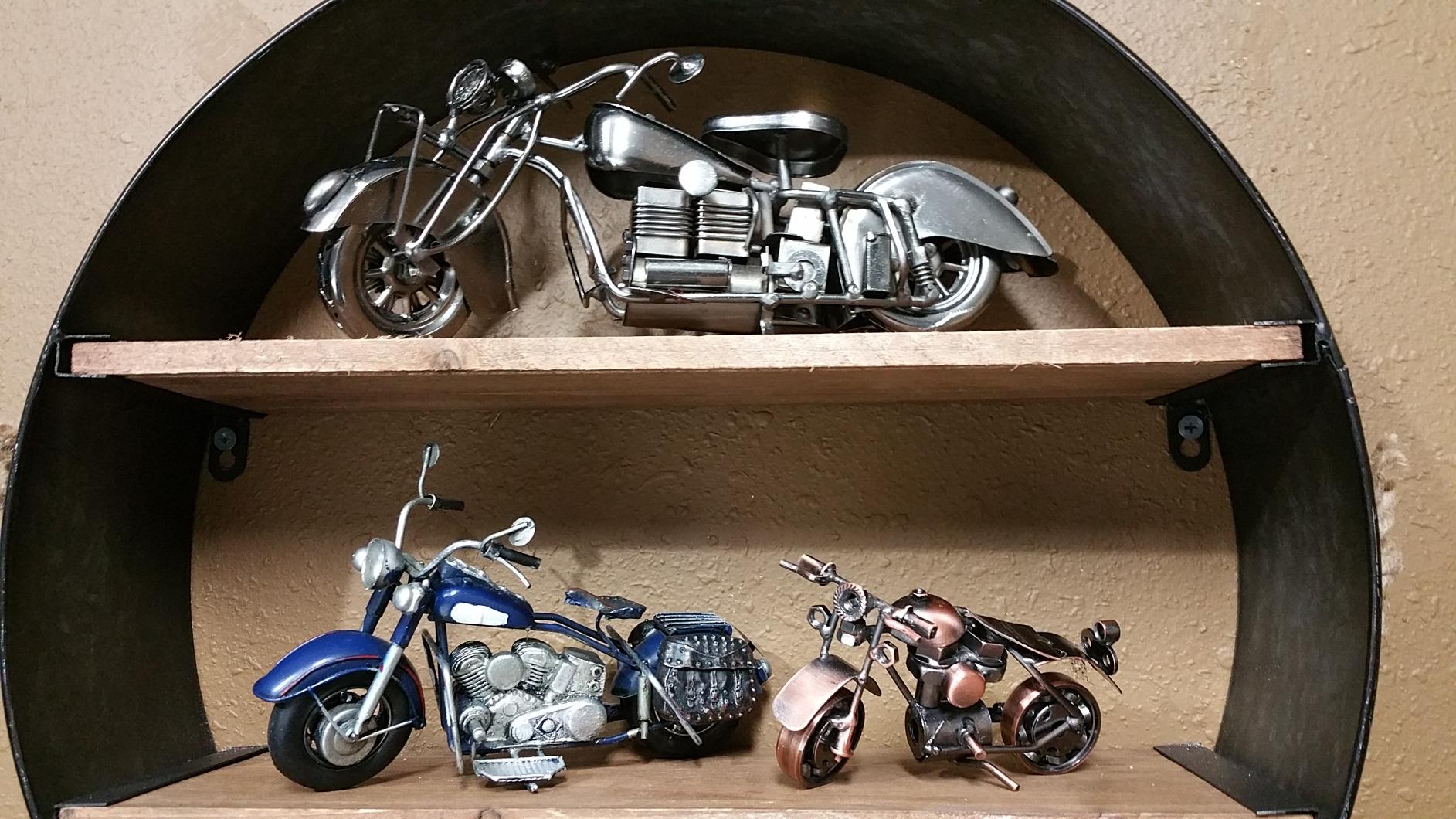 Trebisky Metal Motorcycle Figurine, Vintage Iron Art Desk Decor (Cruiser) customer photo 1