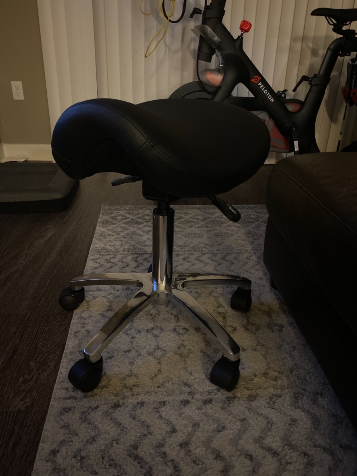 2xhome Ergonomic Saddle Stool | Backless Rolling Office Task Chair with Adjustable Height and Tilt | PU Leather, Foam Padded Seat for Drafting, Medical, Dental Use, Black customer photo 2