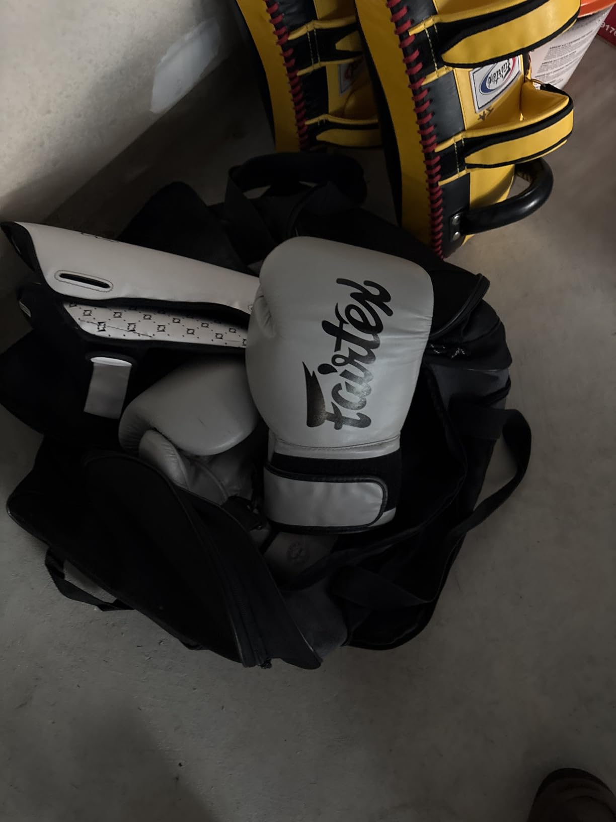 Fairtex Muay Thai Boxing Gloves for Men, Women, Kids | MMA Gloves, Kickboxing, Gym, Workout | Premium Quality, Light Weight & Shock Absorbent Boxing Gloves - BGV14, BGV11, BGV18, BGV20, BGV25 customer photo 2