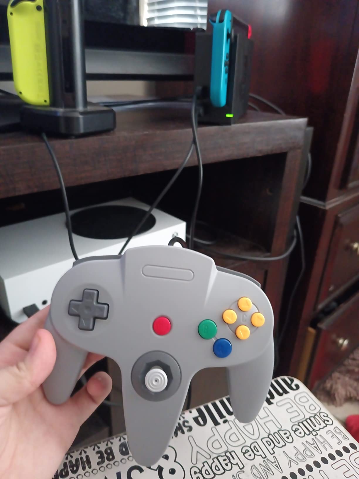 Classic N64 Controller, Wired USB PC Gamepad for Windows PC, macOS (Gray) customer photo 1