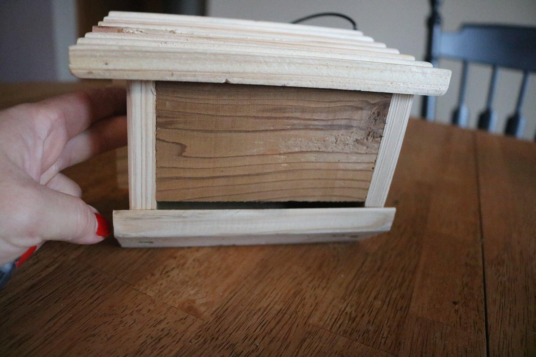 Audubon Wren Bird Hse Red Cedar customer photo 1