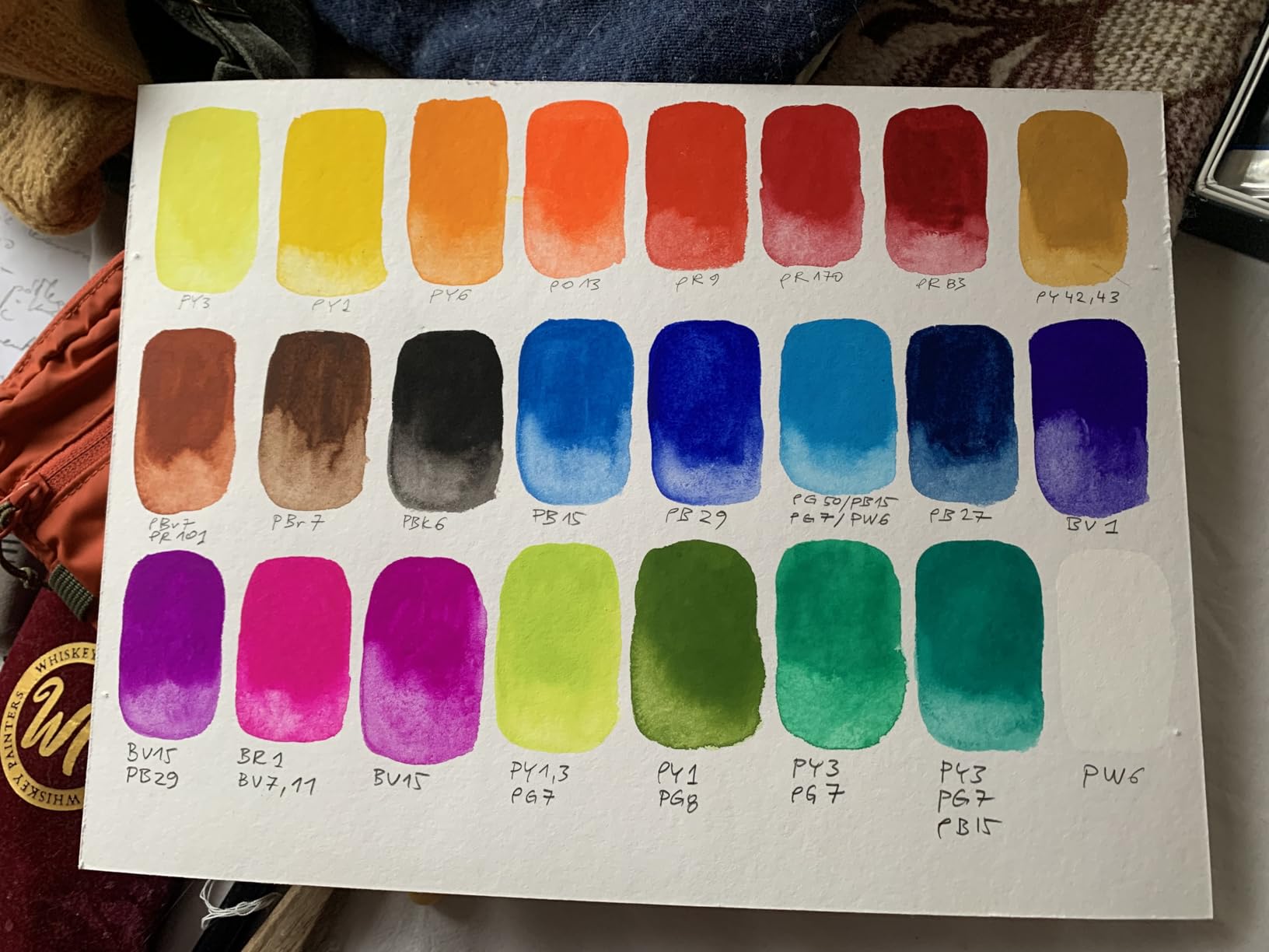 Holbein Artist Gouache Set of 24 G715 : 24 x 15ml tubes customer photo 1