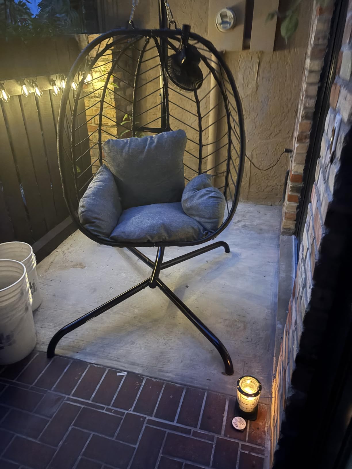 Brightech Ambience Pro Solar Powered Outdoor String Lights -27 ft Commercial Grade Waterproof Edison Patio Lights, Shatterproof LED String Lights for Outside, Porch - 12 Bulbs, 1W Soft White customer photo 1