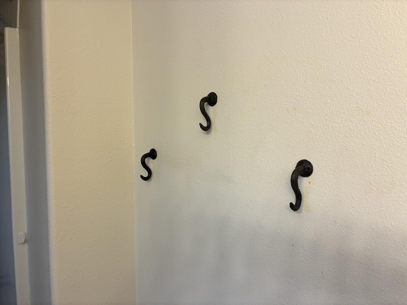 Brown Cast Iron Octopus Tentacle Metal Wall Hook With Hanging Hardware Bathroom Wall Towel Hook Nautical Theme Coat Hooks customer photo 1