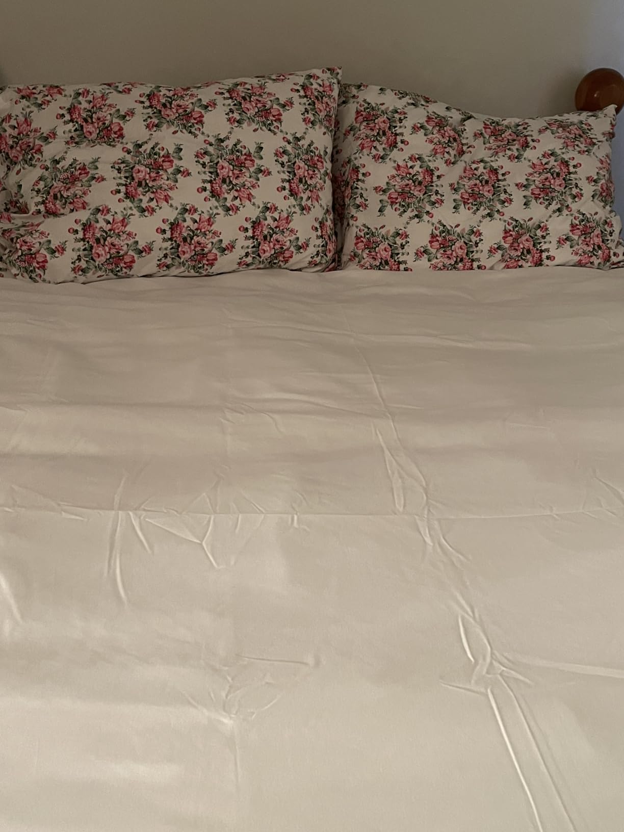 Feather & Stitch 100% Cotton Percale 300 Thread Count Queen 4 Pc Sheet Set customer photo 2