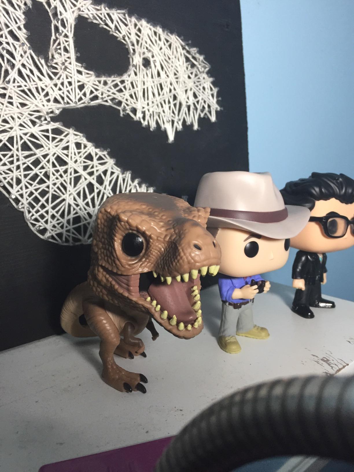 Funko POP! Movies: Jurassic Park - Tyrannosaurus | Official Action/Adventure Merch - Collectable Vinyl Figurine for Shelf Display - Birthday Gift Idea for Fans and Collectors customer photo 2