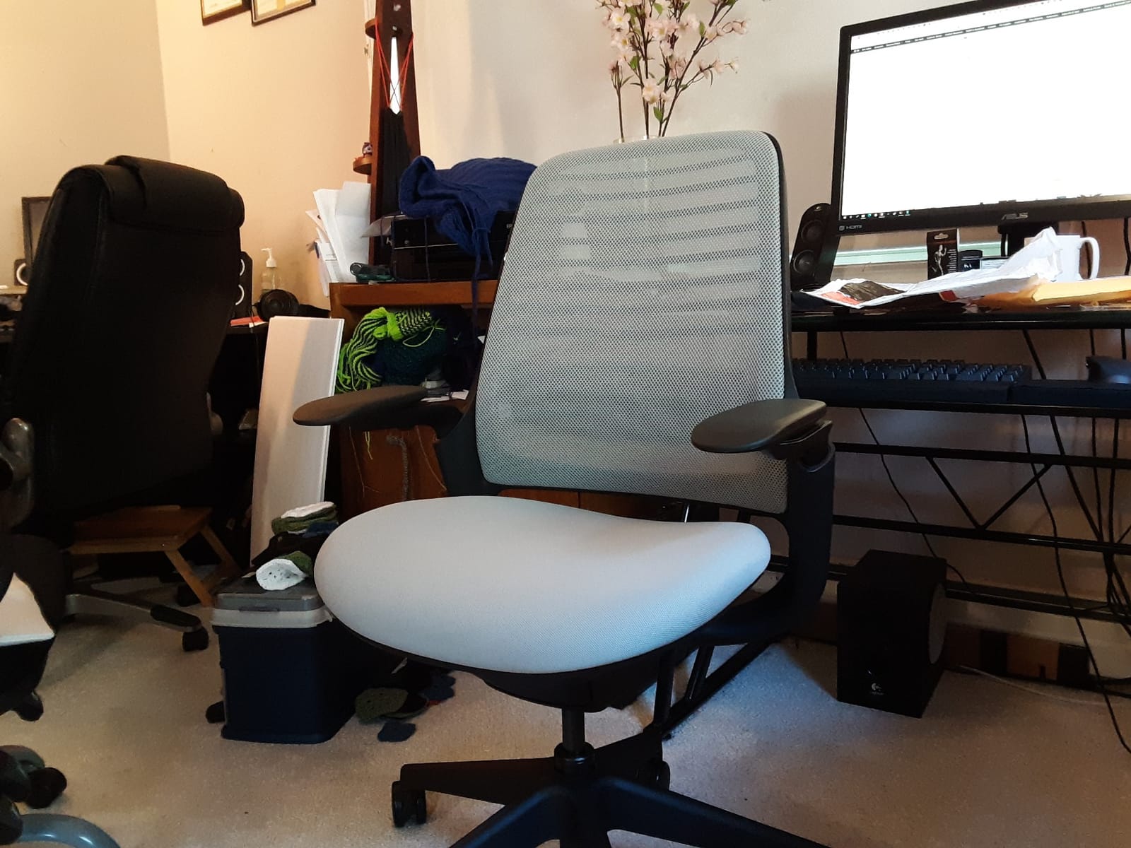 Steelcase Series 1 Office Chair - Ergonomic Work Chair with Wheels for Carpet - Helps Support Productivity - Weight-Activated Controls, Back & Arm Support - Easy Assembly - Licorice customer photo 1