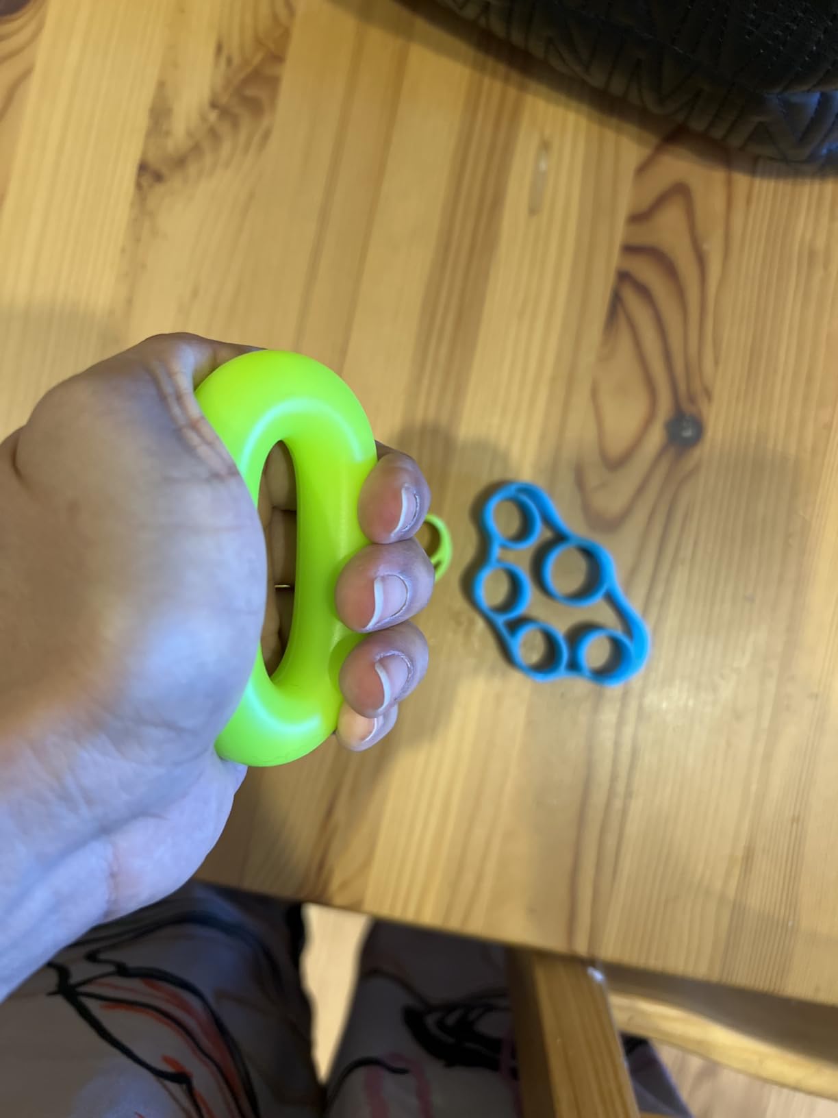 Pnrskter Hand Grip Strengthener, Finger Exerciser, Grip Strength Trainer 6-Pack customer photo 2