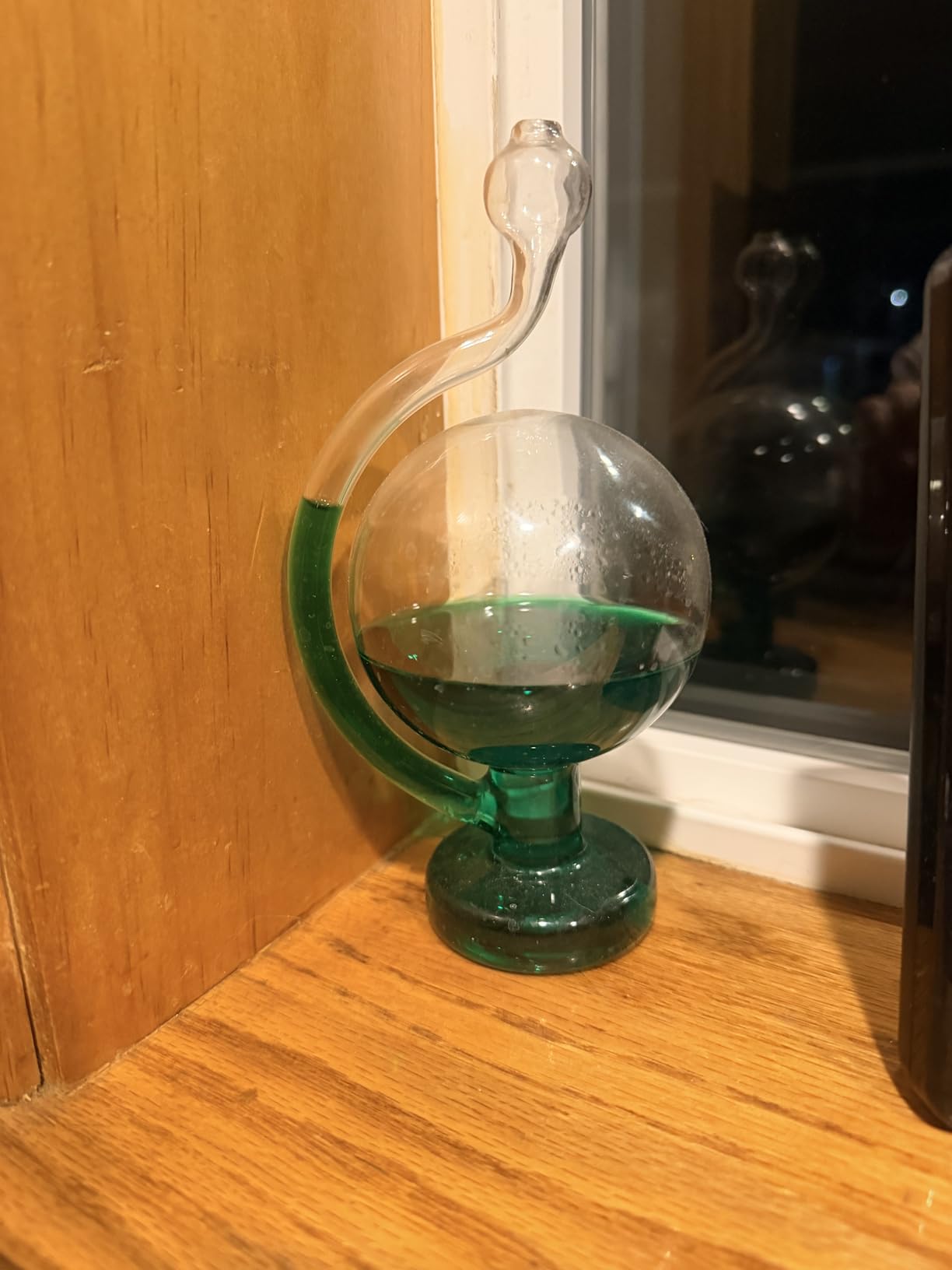 Storm Glass Forecaster Predicting Weather Forecasting Home Ornament Local Cool Monitor Bottle Visual Live Report Reporting Box Ball Indoor Desktop for Kids Toy customer photo 1