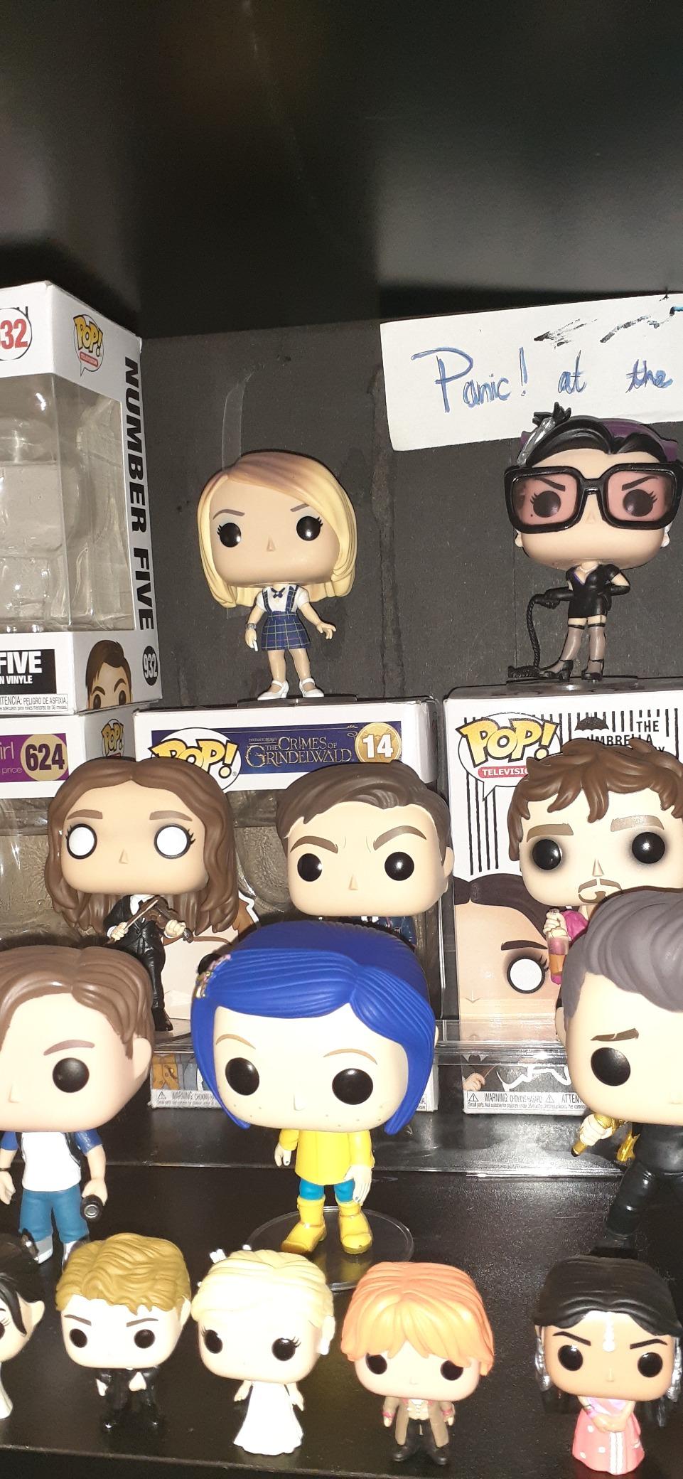 Funko POP! TV: Gossip Girl Jenny Humphrey Collectible Figure, Multicolor customer photo 1