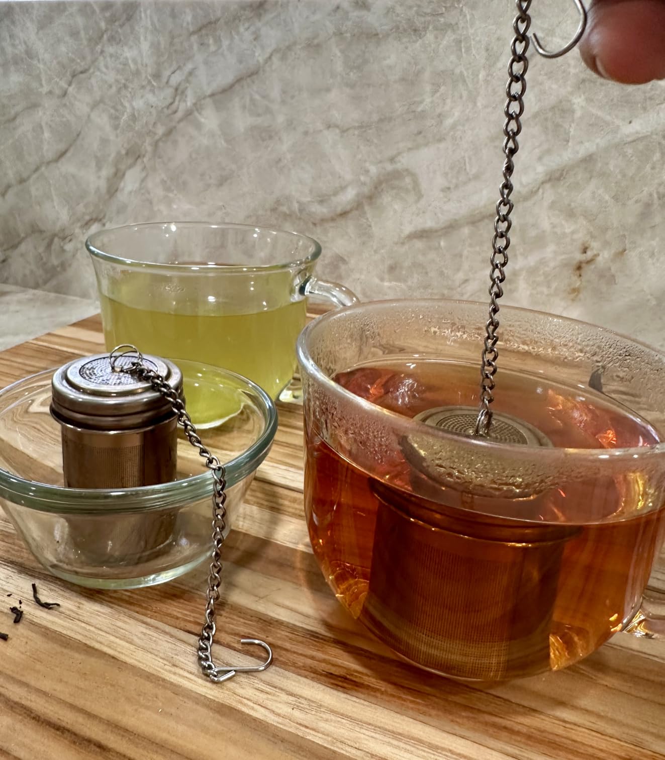 HOUSE AGAIN Tea Infuser, Extra Fine Mesh Tea Infusers for Loose Tea, 18/8 Stainless Steel Tea Strainer with Extended Chain Hook, Tea Steeper for Brew Tea, Spices & Seasonings Small × 2 customer photo 1