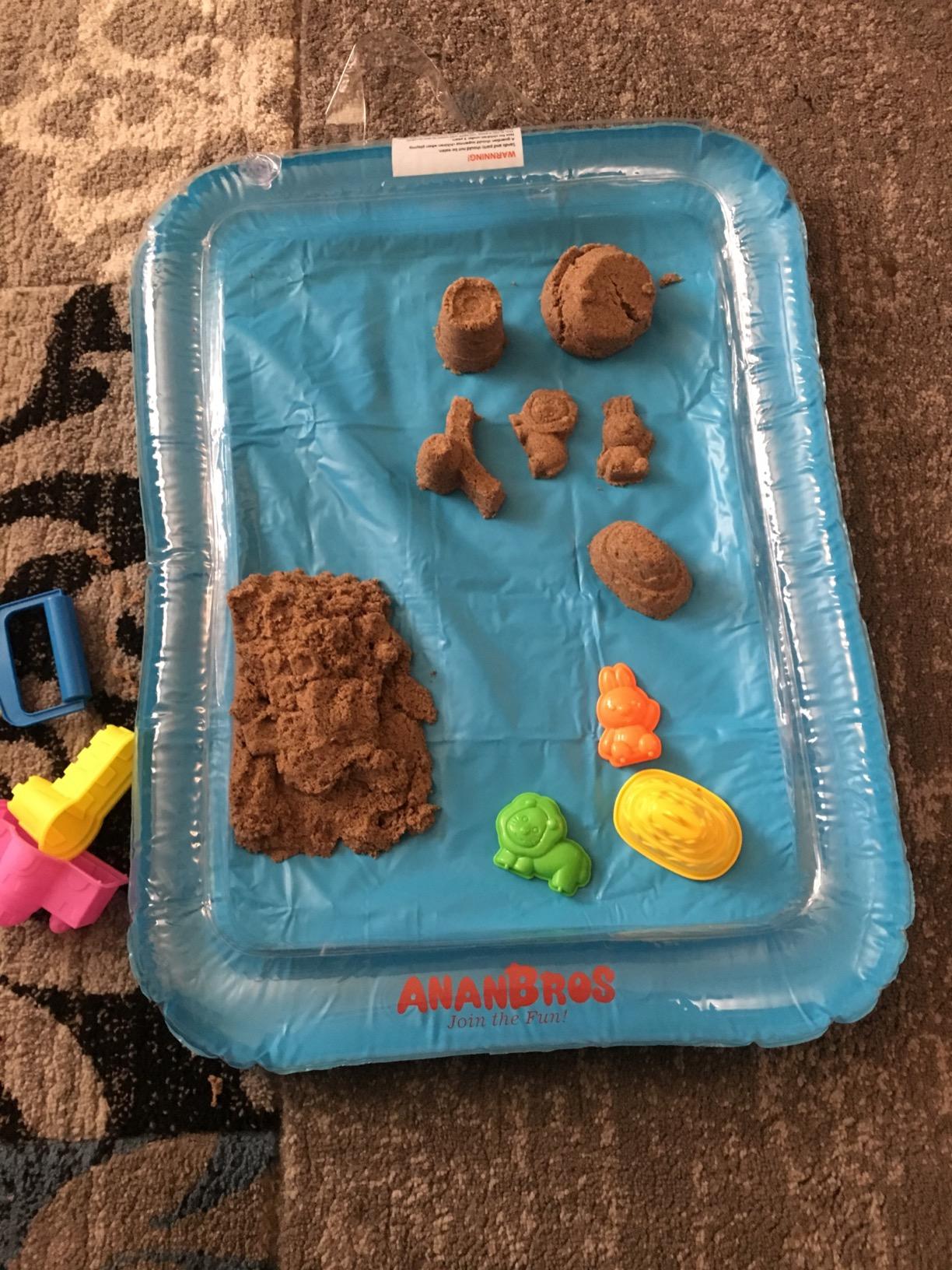 Kinetic Sand Beach Sand Kingdom Playset with 3lbs of Beach Sand, for Ages 3 and Up customer photo 1