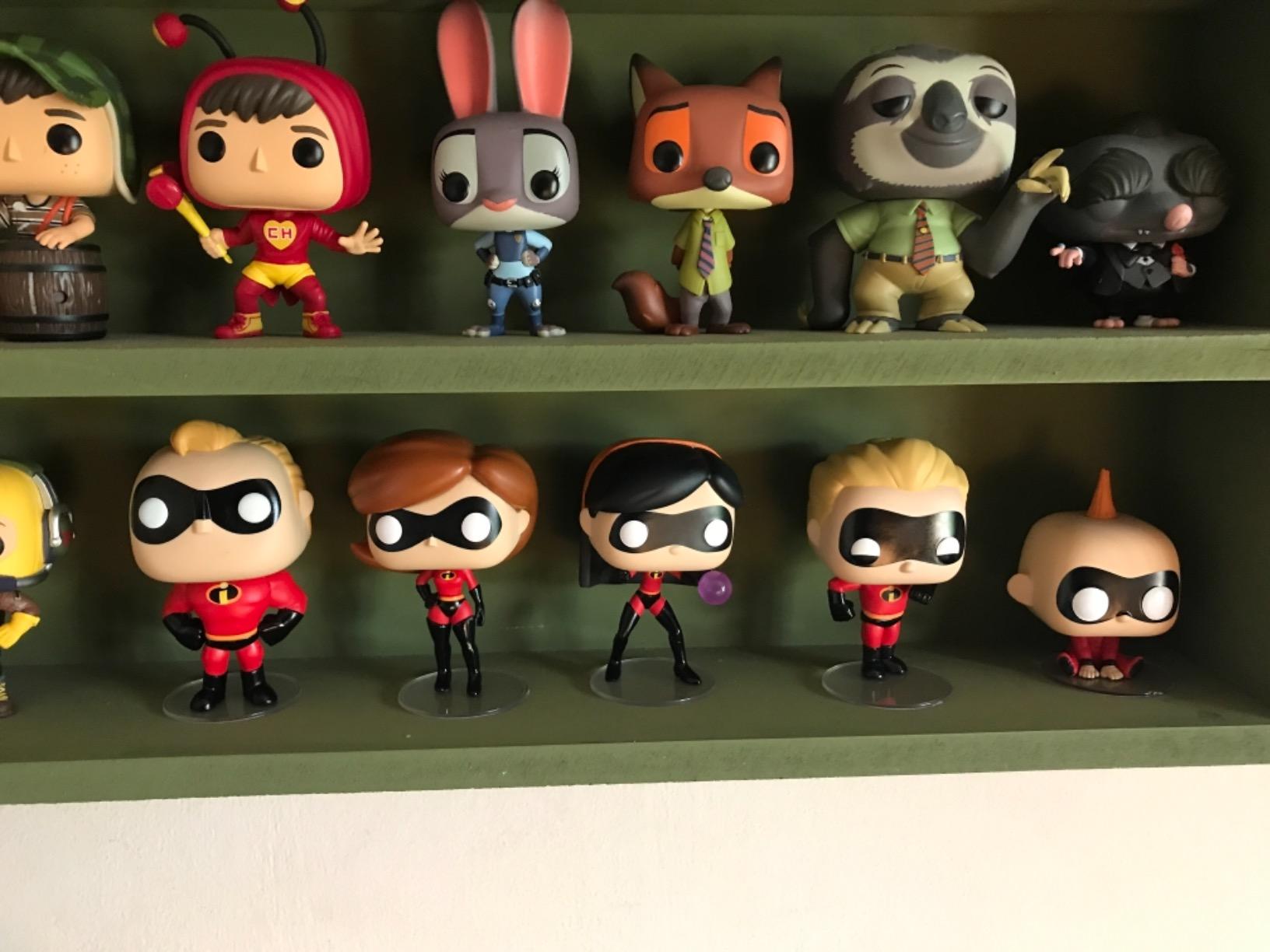 Funko POP! Disney: Incredibles 2 - Mr. Incredible customer photo 2