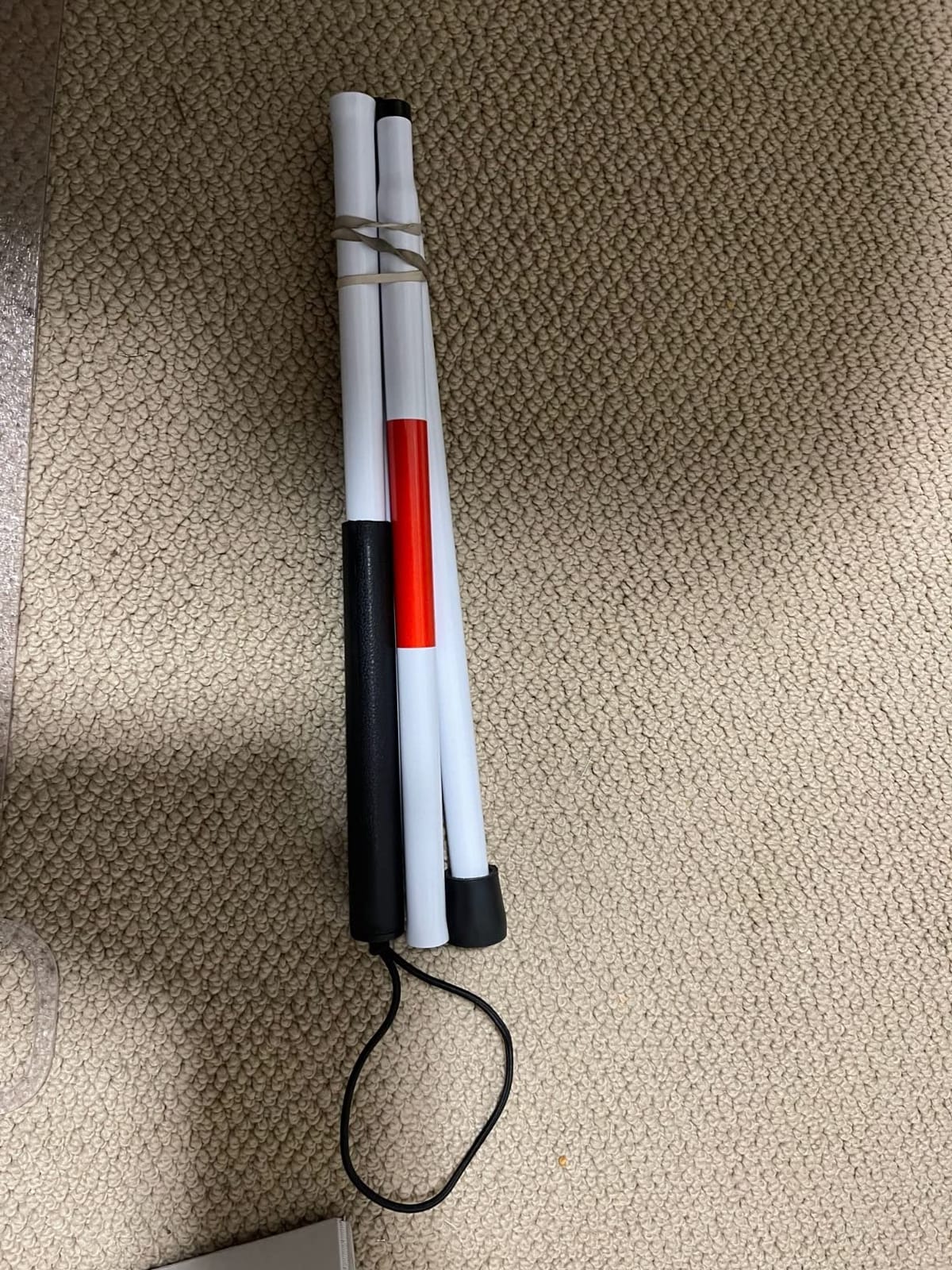 Baitaihem Folding Blind Cane Reflective Red Folding Walking Stick for Vision Impaired and Blind People customer photo 2
