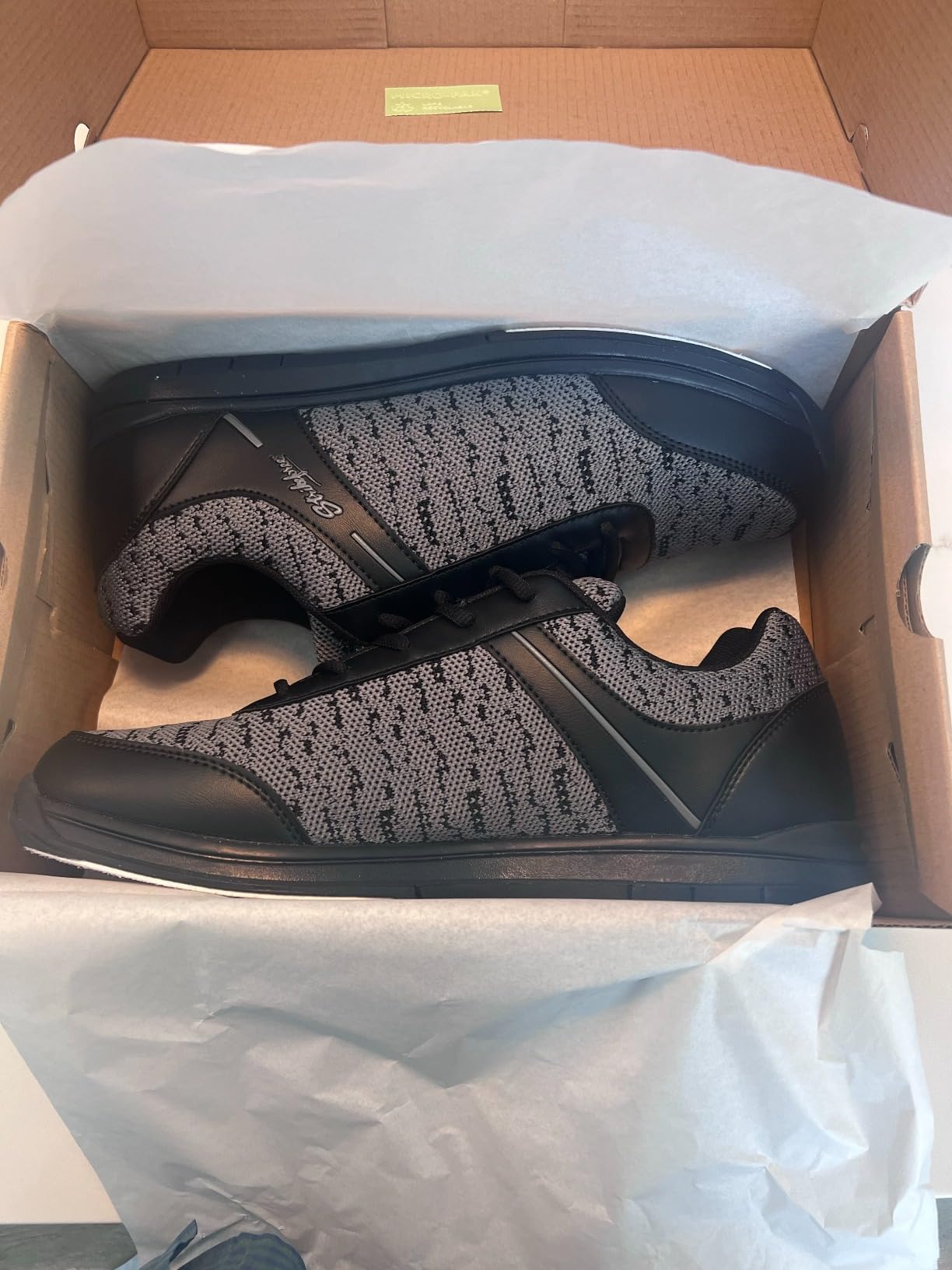 KR Strikeforce Flyer Mesh Men's Athletic Bowling Shoes for Right or Left Handed Bowlers customer photo 1