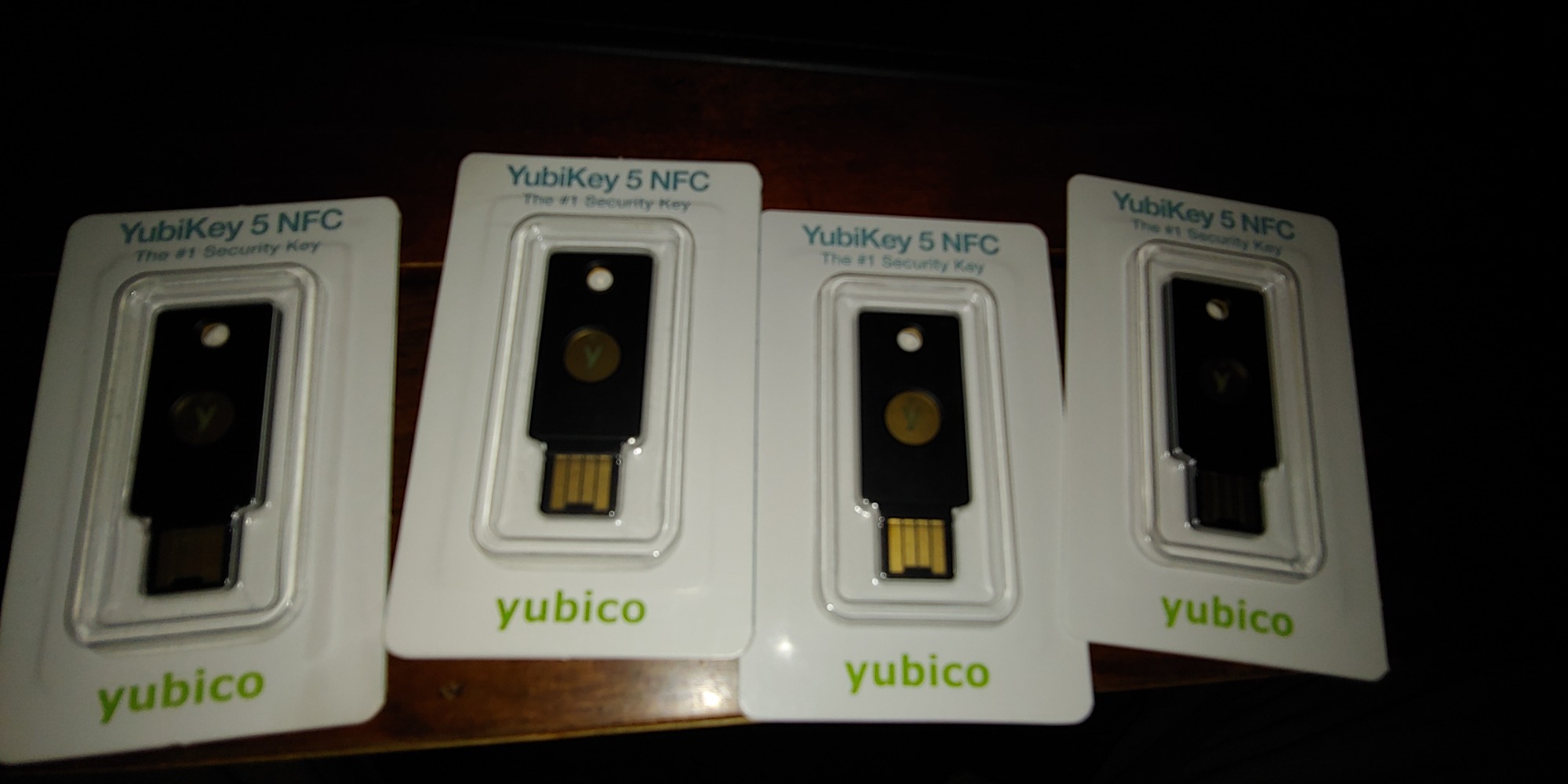 Yubico - YubiKey 5 NFC - Multi-Factor authentication (MFA) Security Key and passkey, Connect via USB-A or NFC, FIDO Certified - Protect Your Online Accounts customer photo 1