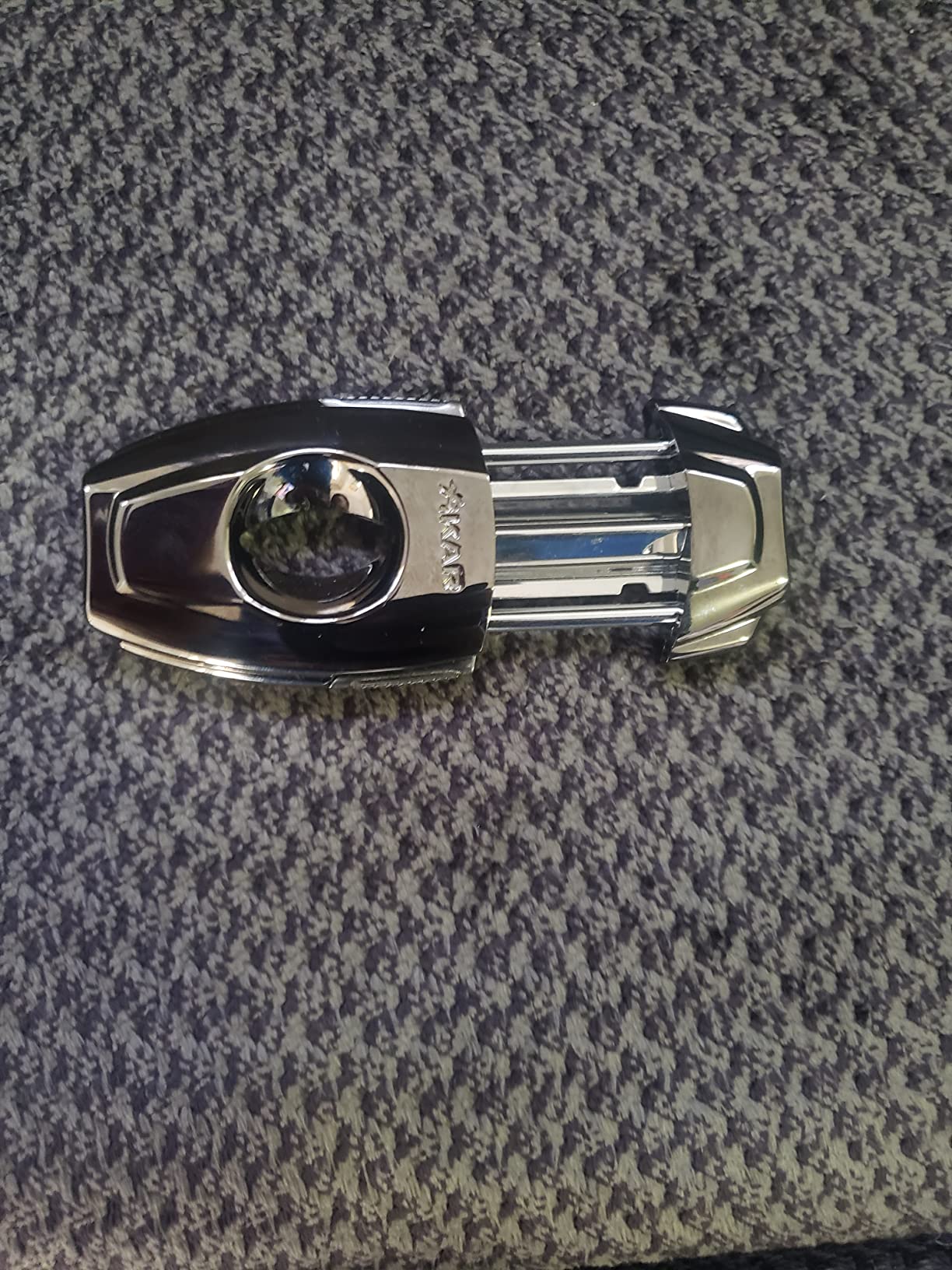 Xikar VX2 V-Cut Cigar Cutter with Stainless Steel Blades & Secure Lock, Gunmetal | Clips up to 70 Ring Gauge Cigars | 64 RG Bowl Spring-Loaded Cigar Snipper | Cigar Accessories for Aficionados customer photo 2