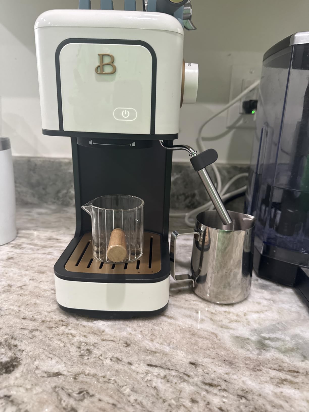 Milk Frothing Pitcher, 8.5oz/12oz/20oz/32oz/50oz/66oz Milk Frother Cup Stainless Steel, Espresso Accessories, Milk Steaming Pitchers Coffee Cappuccino Latte Art Barista Milk Jug Cup with Art Pen,12oz customer photo 2