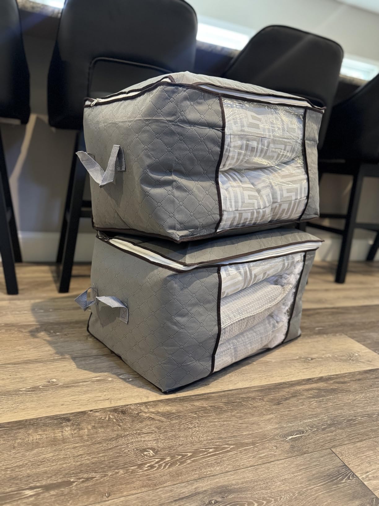 combocube Comforter Storage Bag, Zippered Bag with Large Clear Window and Carry Handles, Space Saver Organizers for Closet, Blanket, Pillow, Quilt, Bedding, Clothes (2Pcs Grey Large) customer photo 1