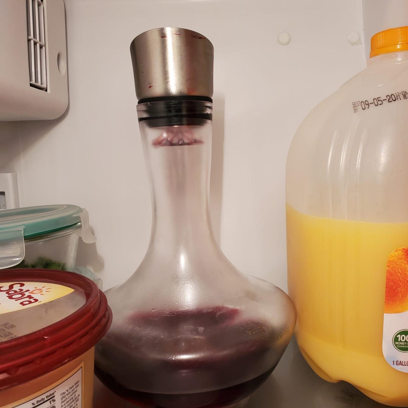 YouYah Iceberg Wine Decanter Set with Aerator Filter, Drying Stand and Cleaning Beads customer photo 2