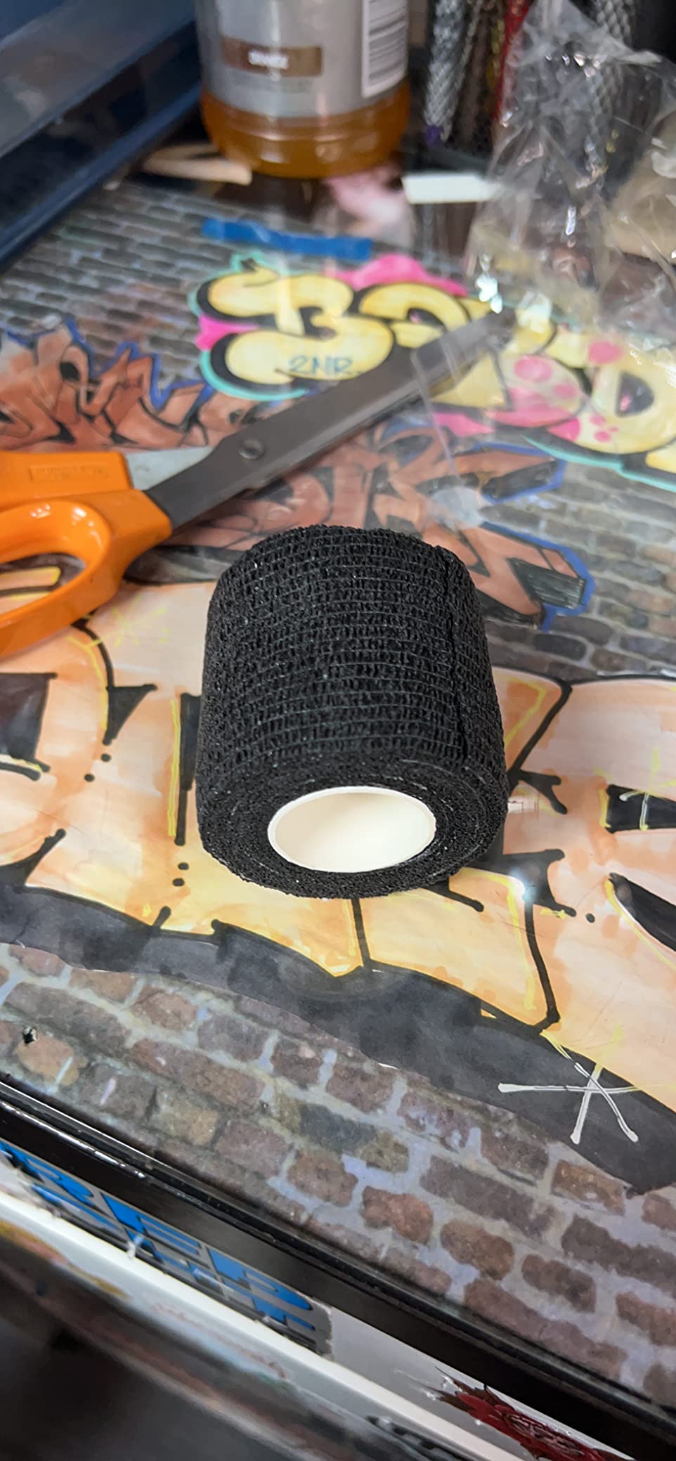 Sensi Wrap Grip Cover Sports Self Bandage Rolls 2-inch x 5-Yards 24pcs (Black) customer photo 2
