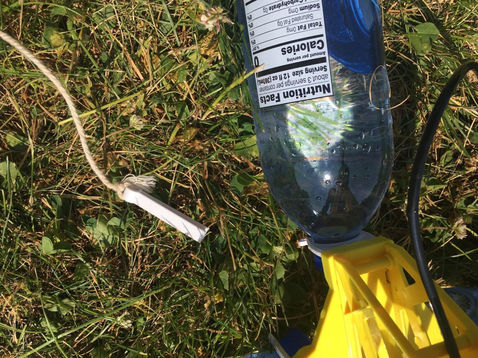 PLAYSTEM Outdoor Water Powered Rocket Physics Learning Set-with Tail, Body and Pump DIY Rocket Science Experiment Kit- Space STEM Outdoor Toys Gift for Kids,Teens, Boys & Girls customer photo 2