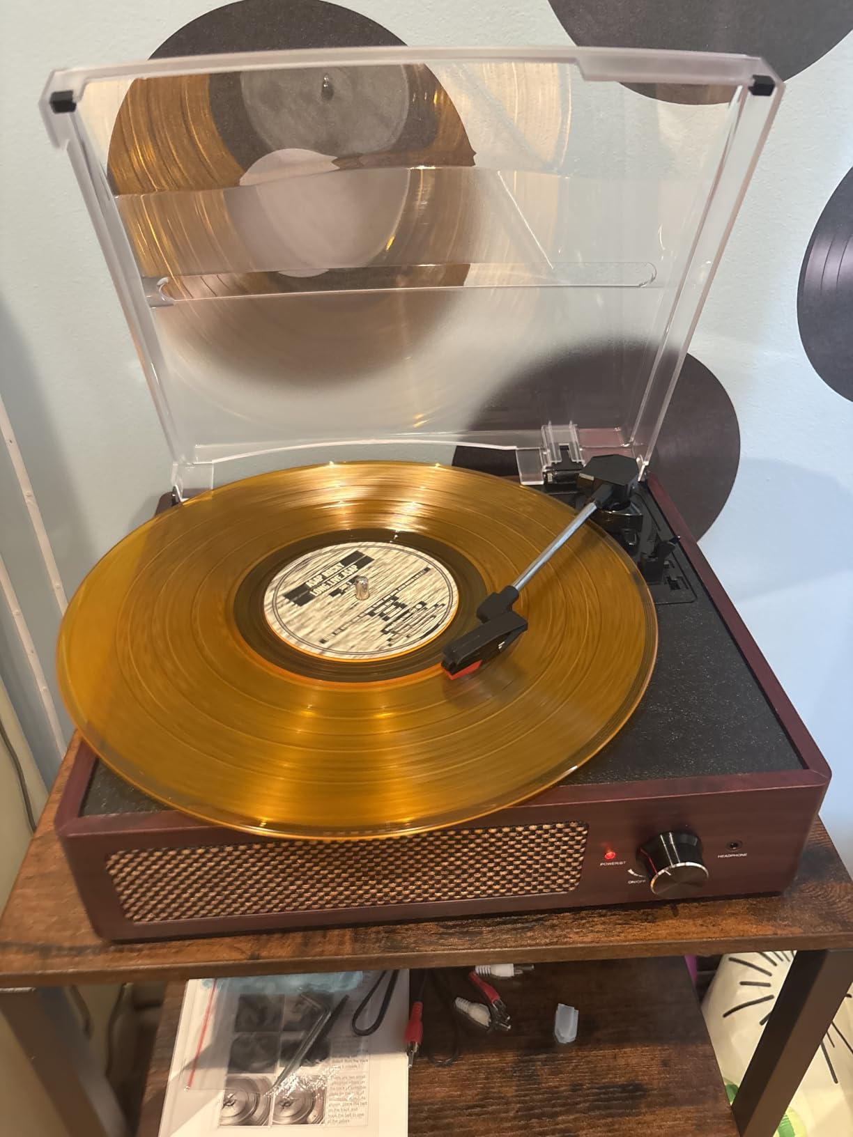 Vinyl Record Player Turntable with Built-in Bluetooth Receiver & 2 Stereo Speakers, 3 Speed 3 Size Portable Retro Record Player for Entertainment and Home Decoration customer photo 1