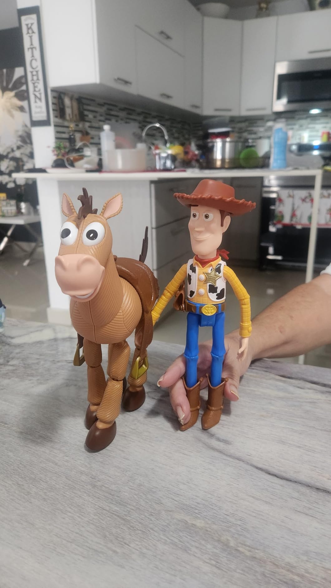 Mattel Disney and Pixar Toy Story Woody & Bullseye 2-Pack, Ages 3+ | Movie-inspired relative scale, Woody + Bullseye poseable figures, 2 pieces, no batteries needed, Ages 3+ (Amazon Exclusive) customer photo 2