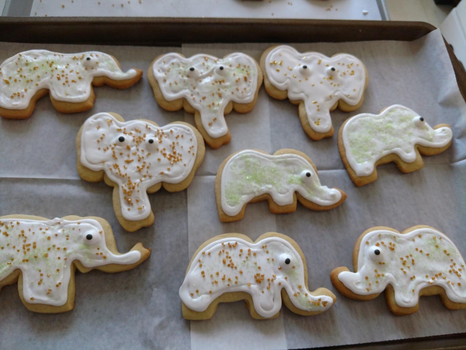 Ann Clark Elephant Cookie Cutters Set of 3, Made in the USA | Perfect Size and Shape, America's Largest Cookie Cutter Maker, Food-Safe American Steel, Family Owned Since 1989 customer photo 2