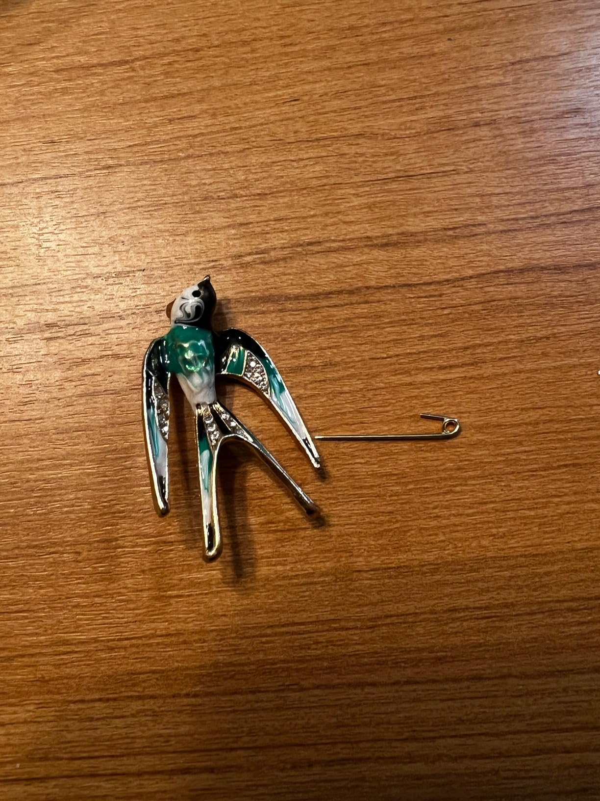 Premium Lovely Crystal Swallow Animal Brooch Bird Lapel Pin Badge Women Jewelry customer photo 1
