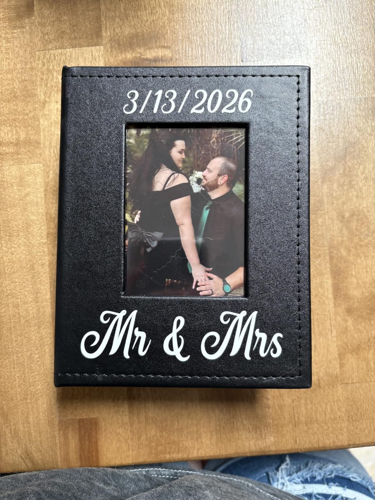 RECUTMS Photo Album 4x6 600 Photos Large Leather Family Picture Album Black customer photo 2