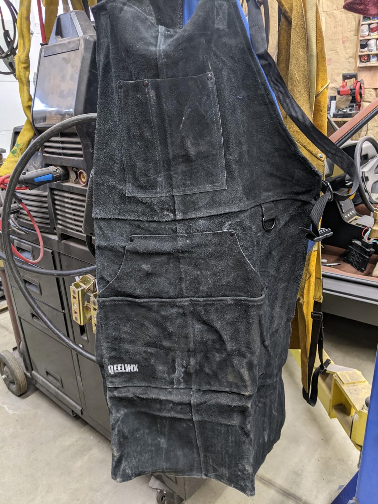 Welding Apron with Gloves - Heat & Flame Resistant Leather for Blacksmith customer photo 2