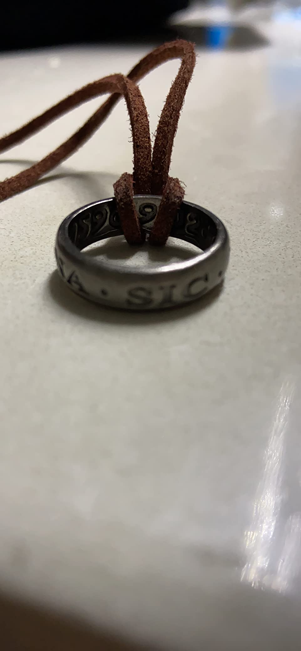 Unisex Uncharted 4 Nathan Drake Ring Pendant Necklace with Adjustable Brown Leather Chain customer photo 1