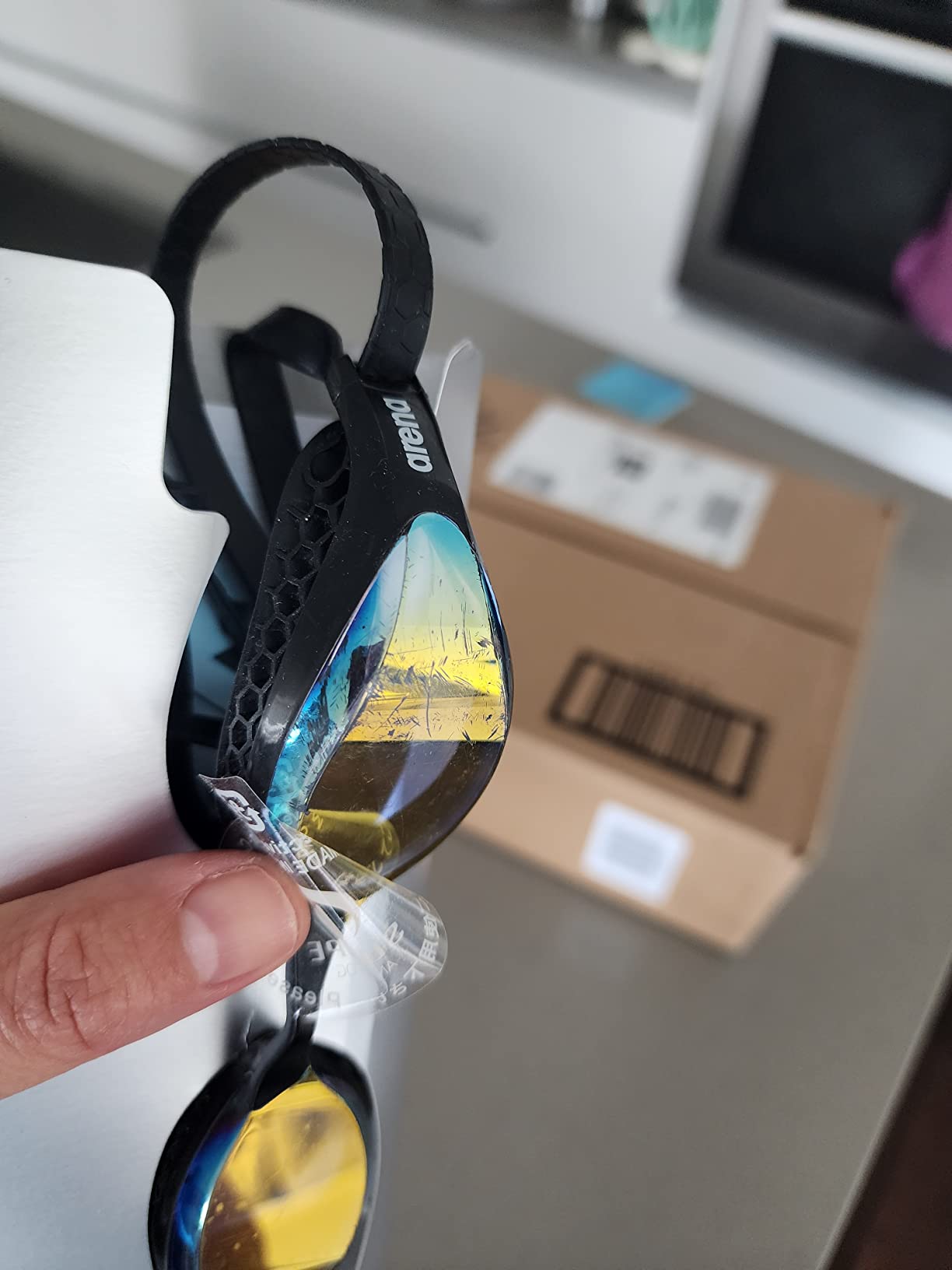 ARENA Unisex Adult Cobra Tri Swimming Goggles for Triathlon and Fitness Swipe Anti-Fog Wide Vision Mirror Lens customer photo 2
