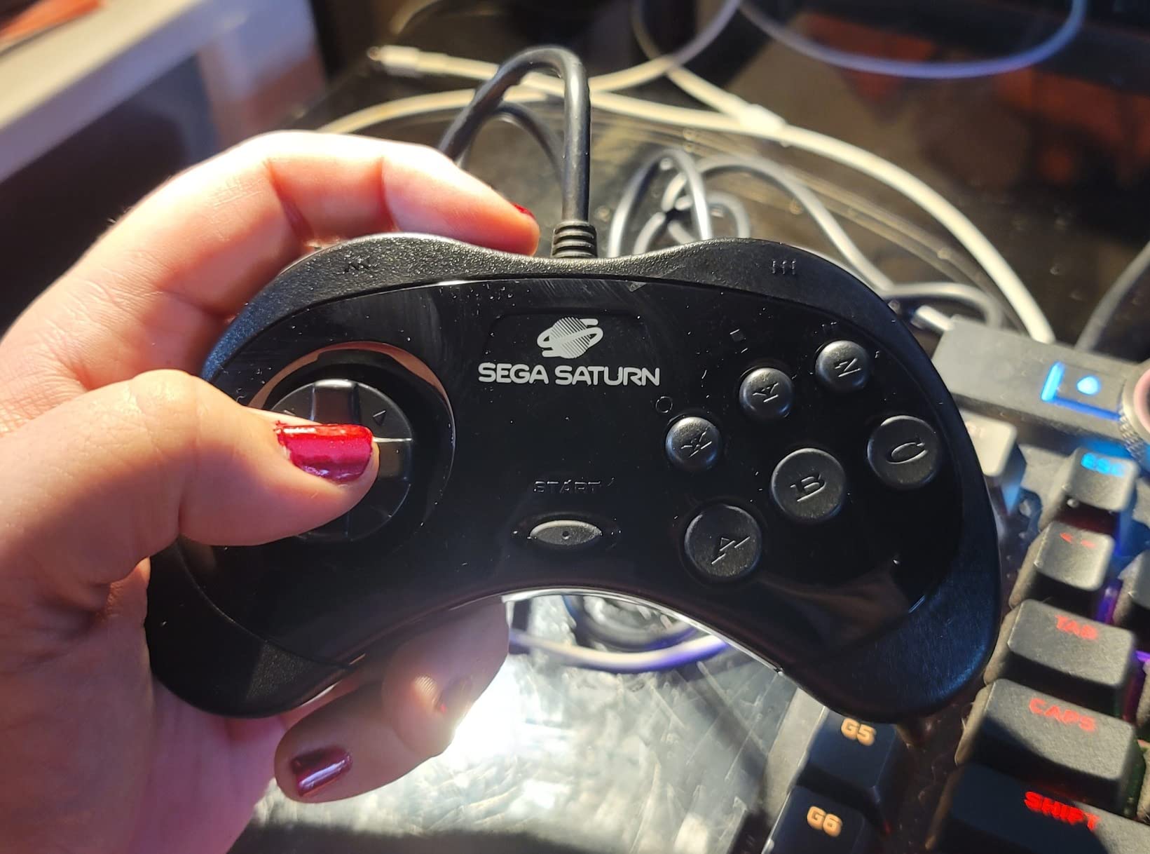 Retro-Bit SEGA Saturn Wired USB Controller - (Black) customer photo 1