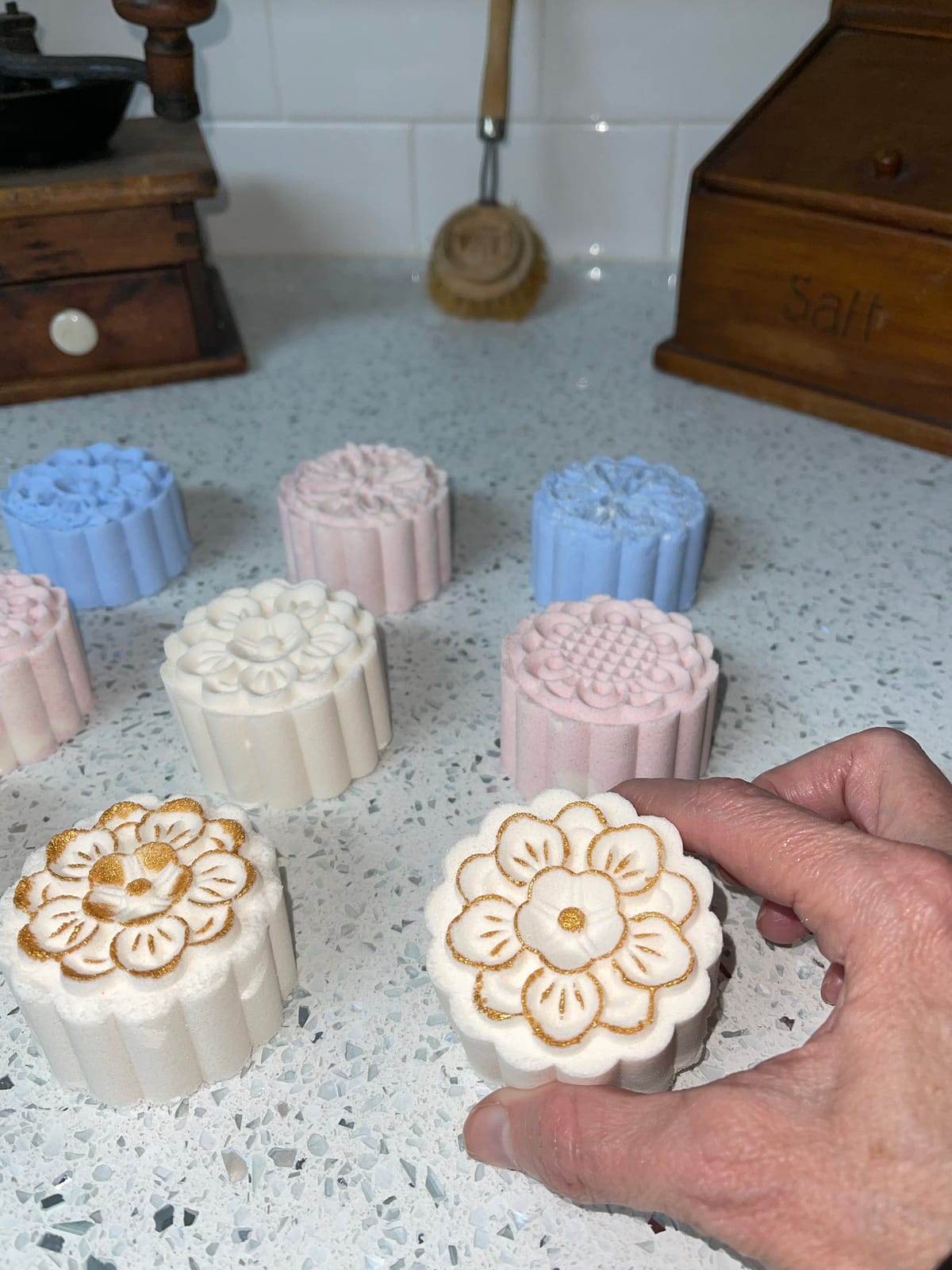 Boao 14 Pcs Bath Bomb Molds Kit Shower Bomb Molds Shapes Press Supply customer photo 1