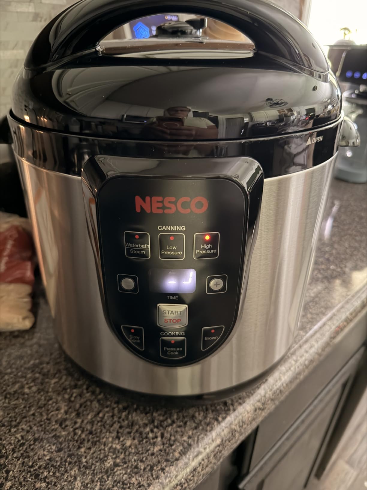 NESCO NPC‑9 Smart Electric Pressure Canner and Cooker for Home Food Preservation, 9.5‑Quart Stainless Steel with Digital Controls customer photo 2