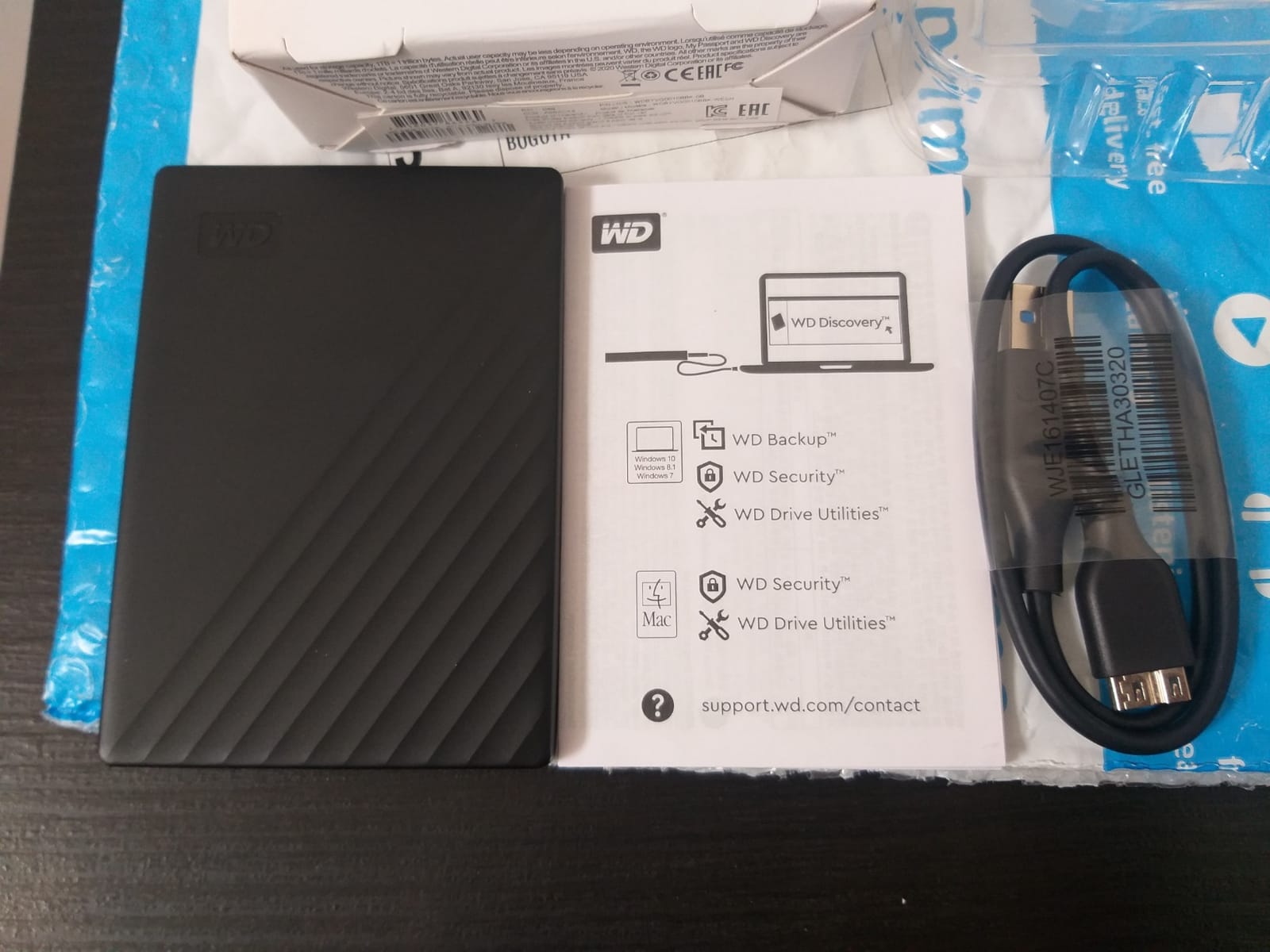 WD 1TB My Passport, Portable External Hard Drive, Black, backup software with defense against ransomware, and password protection, USB 3.1/USB 3.0 compatible - WDBYVG0010BBK-WESN customer photo 1