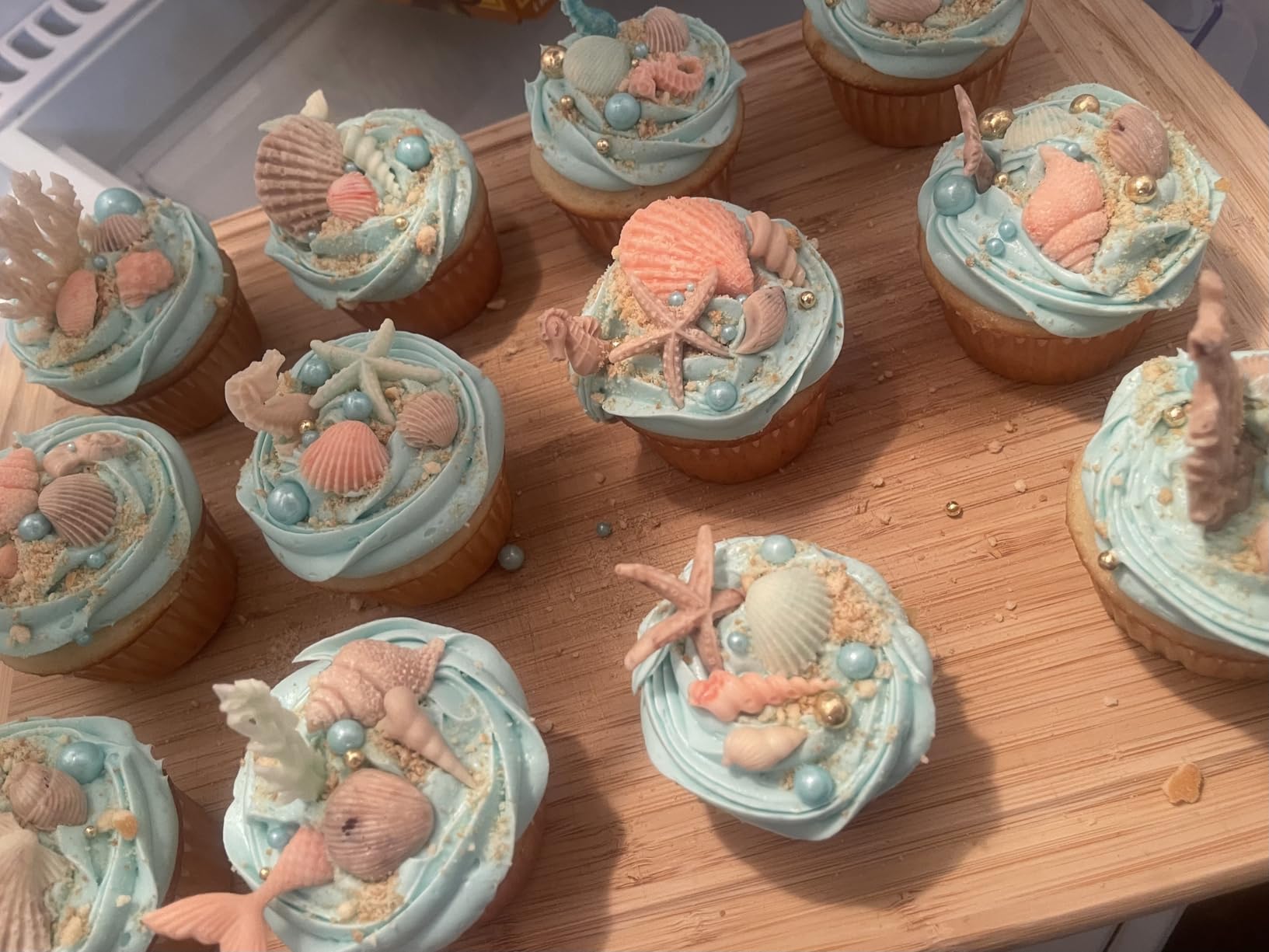 Elfkitwang Marine Theme Fondant Silicone Mold,Seashell,conch, Mermaid Tail,Seahorse,starfish,coral, DIY Handmade Baking Tools for Mermaid Theme Cake Decoration customer photo 2