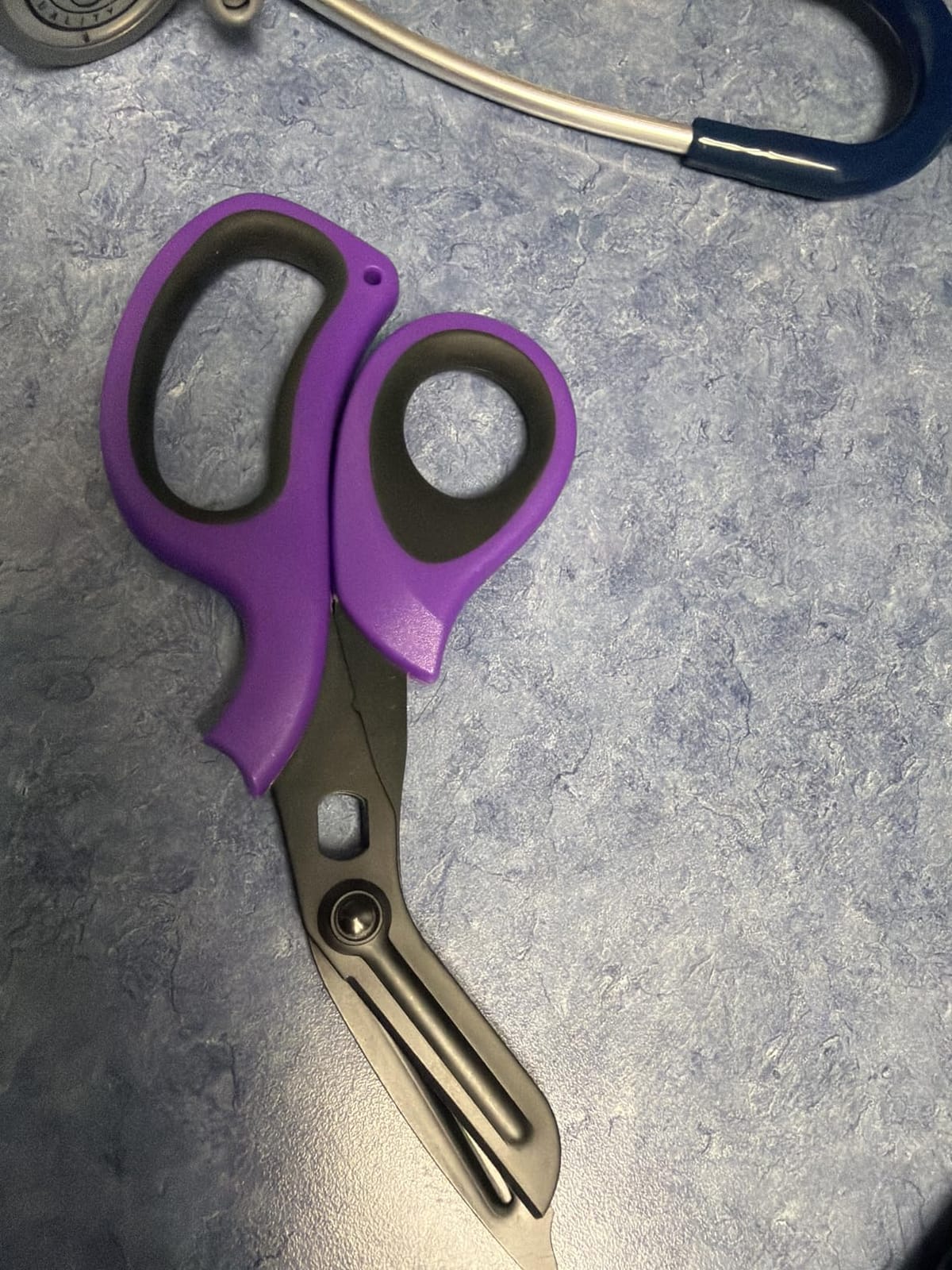 MEUUT Medical Scissors 2-Pack Trauma Shears for Nurses, All Purpose Bandage Scissors, 7.8