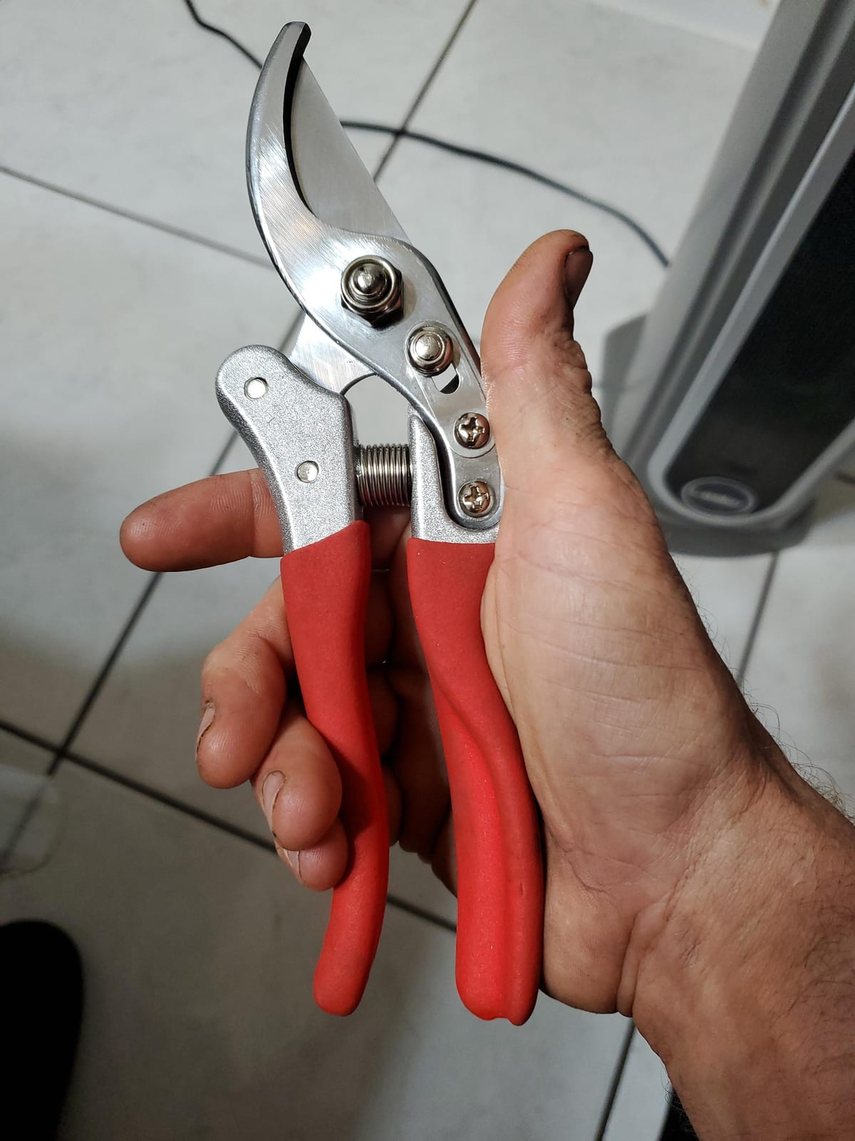 Kynup Pruning Shears, Heavy Duty Garden Shears with SK5 Japanese Steel customer photo 2