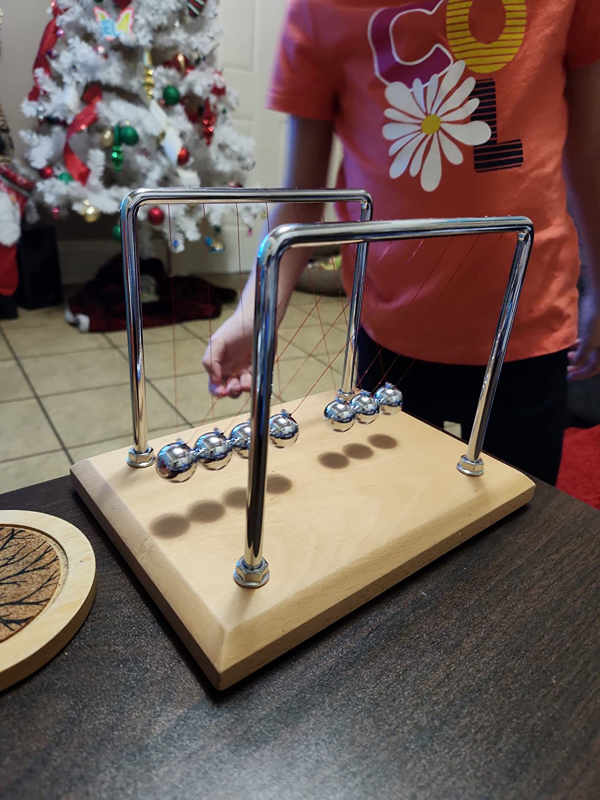 CERROPI Large Newtons Cradle Pendulum with 7 Balls, Physics Perpetual Motion Desk Toys for Office customer photo 2
