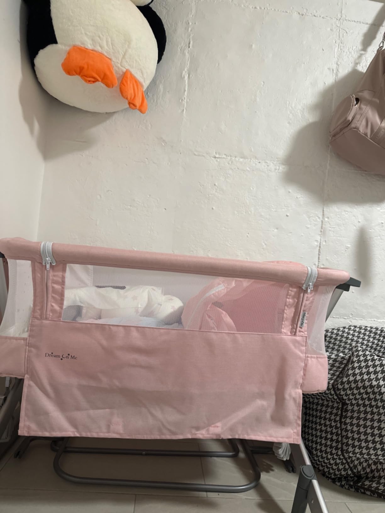 Dream On Me Skylar Bassinet & Bedside Sleeper, Adjustable Height, Grey customer photo 1
