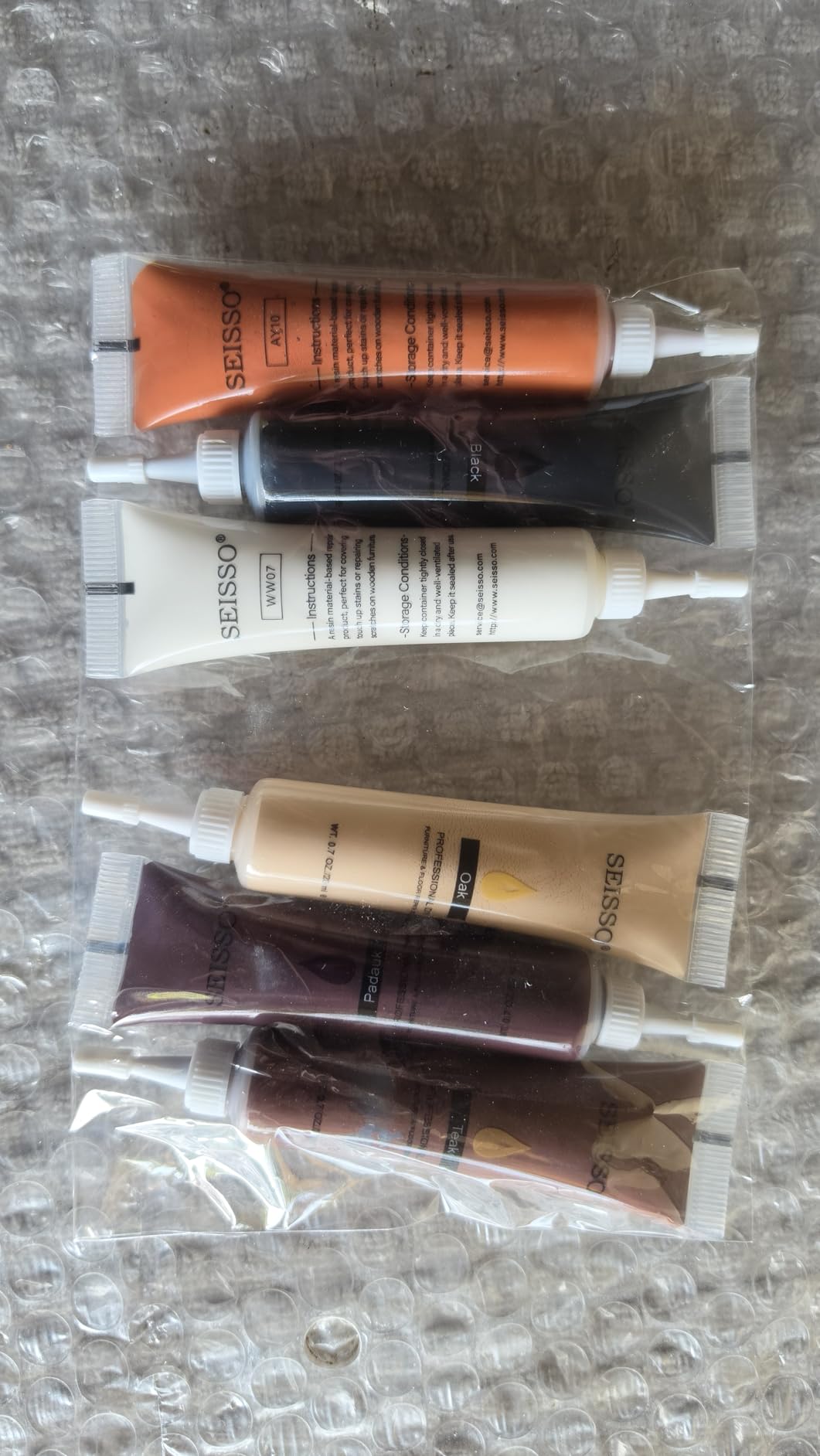 SEISSO Wood Furniture Repair Kit- 12 Colors, Wood Touch up Paint customer photo 1