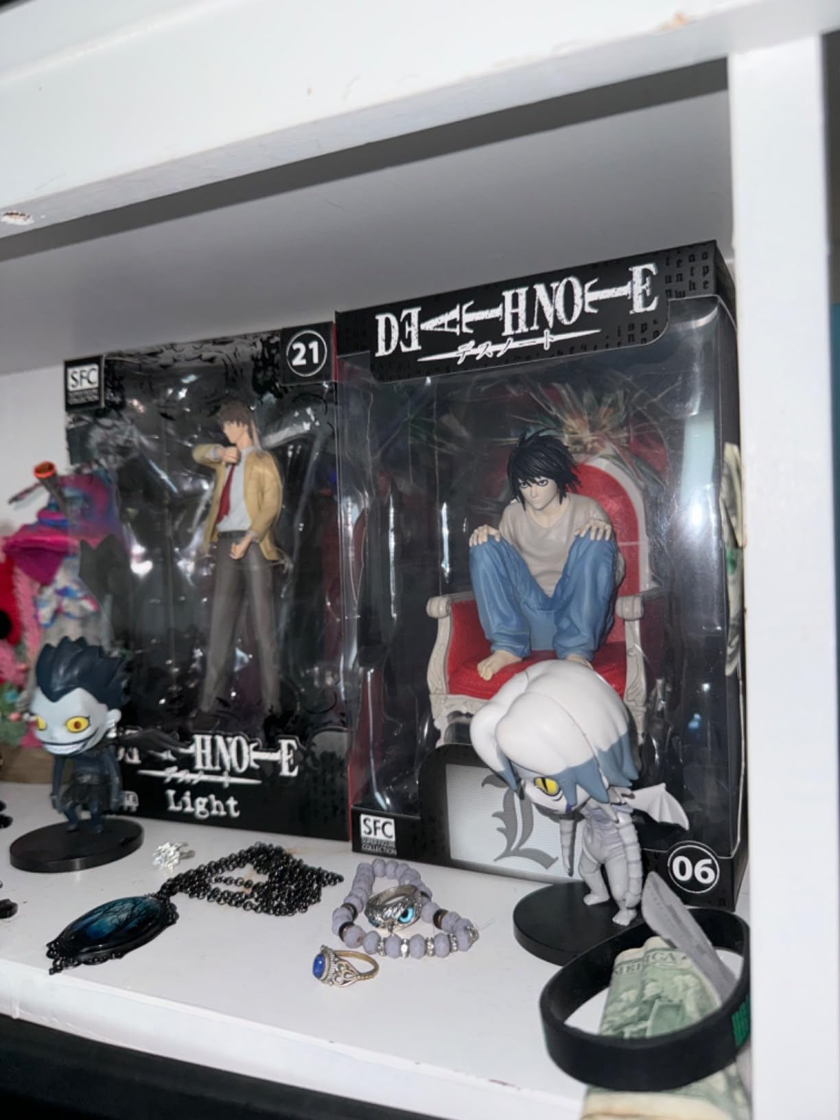 ABYSTYLE Studio Death Note Detective L SFC Collectible PVC Figure 5.5