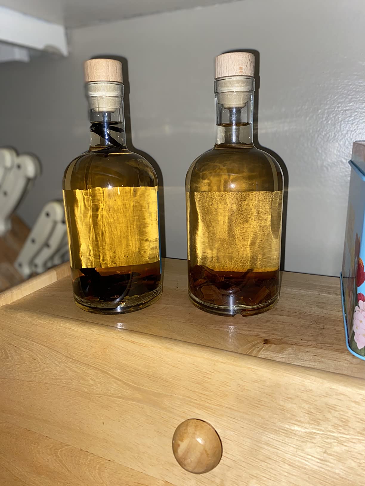 DO Your Whisky | DIY Whiskey Infusion Set | Whiskey Making Kit | 12 Woodchips & Botanicals | 6 Whiskey Stones & Recipe Guide Anniversary, or Birthday Gift for Him customer photo 1